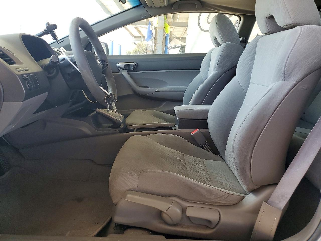 2007 Honda Civic Lx Серебряный vin: 2HGFG12637H520164