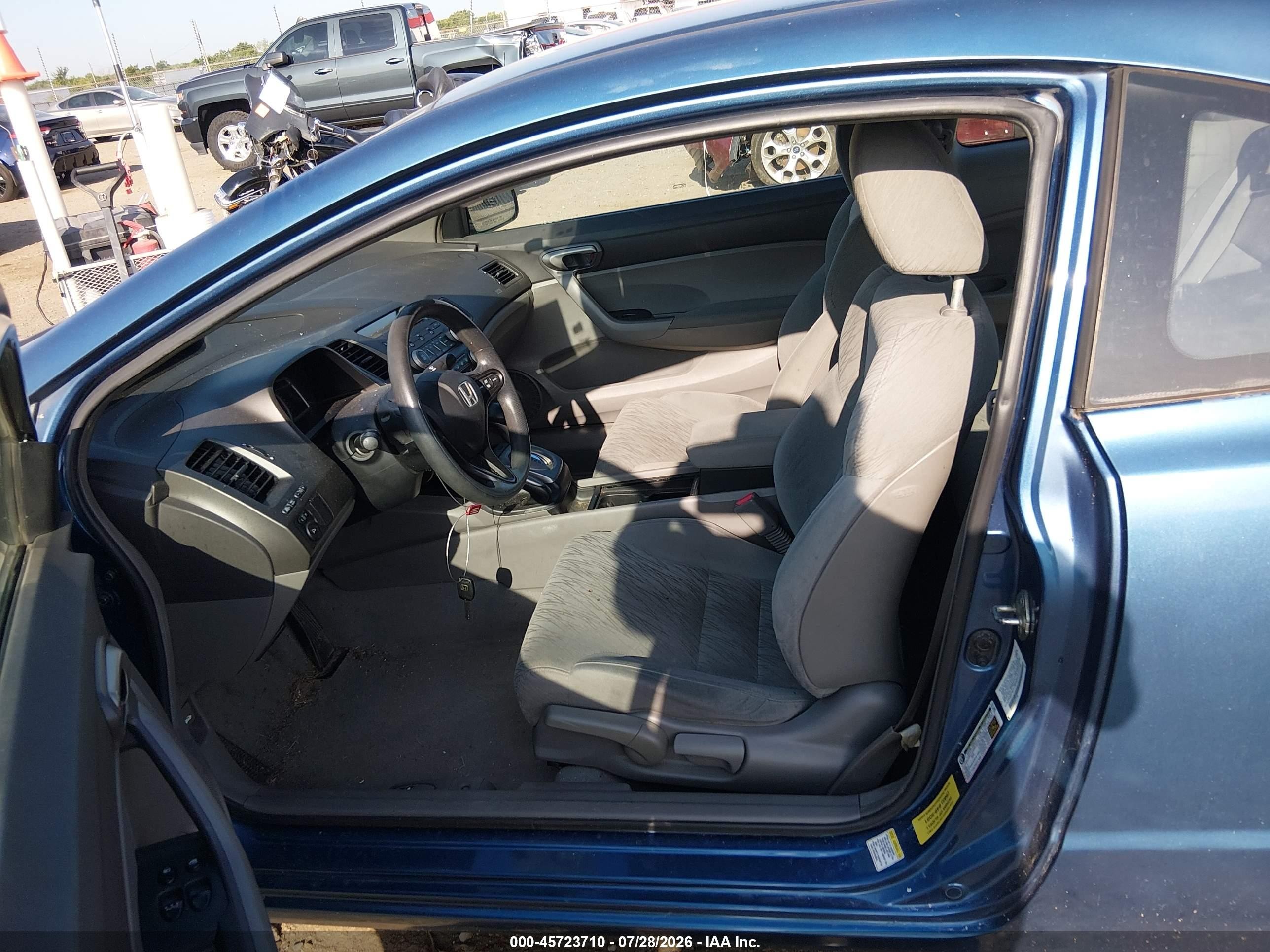 2008 Honda Civic Lx Blue vin: 2HGFG12648H535158