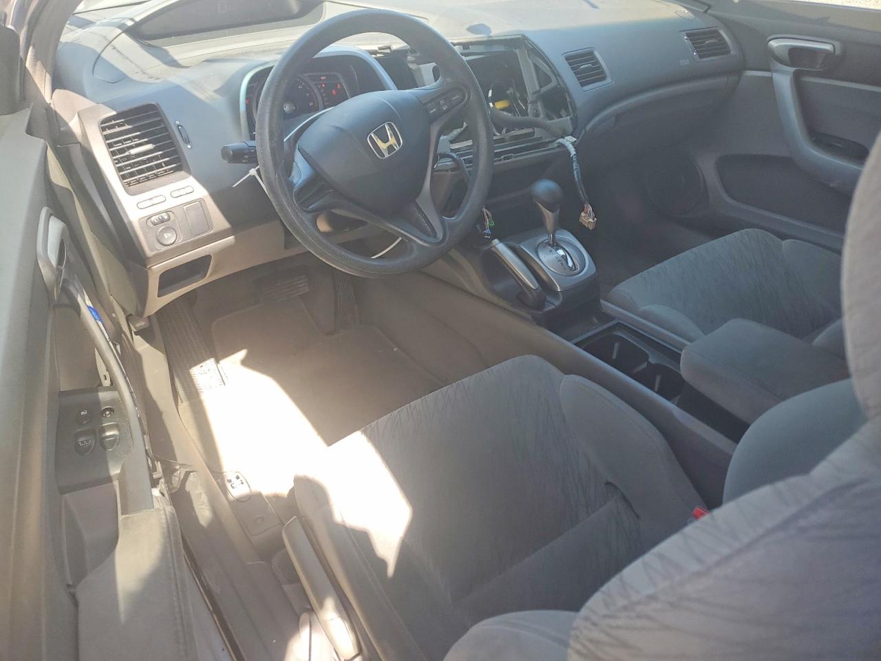 2008 Honda Civic Lx Silver vin: 2HGFG12648H581752