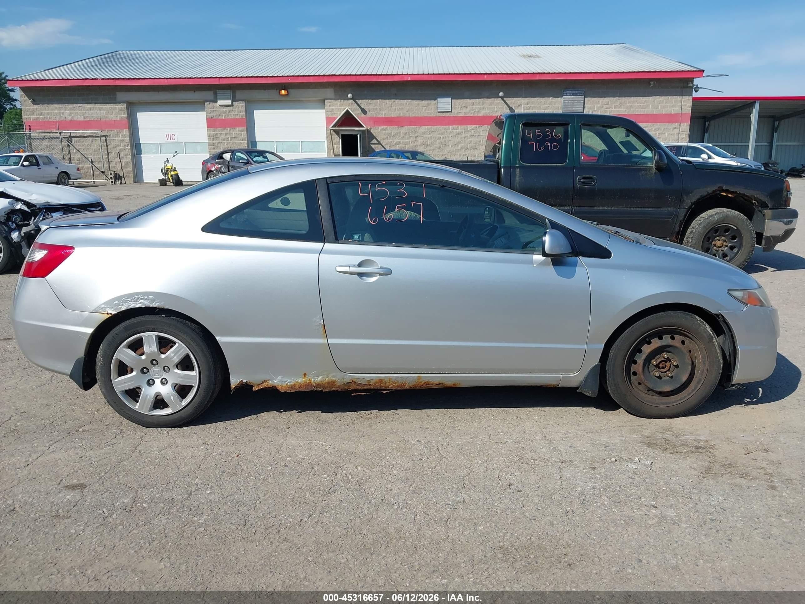 2009 Honda Civic Lx Silver vin: 2HGFG12649H501416