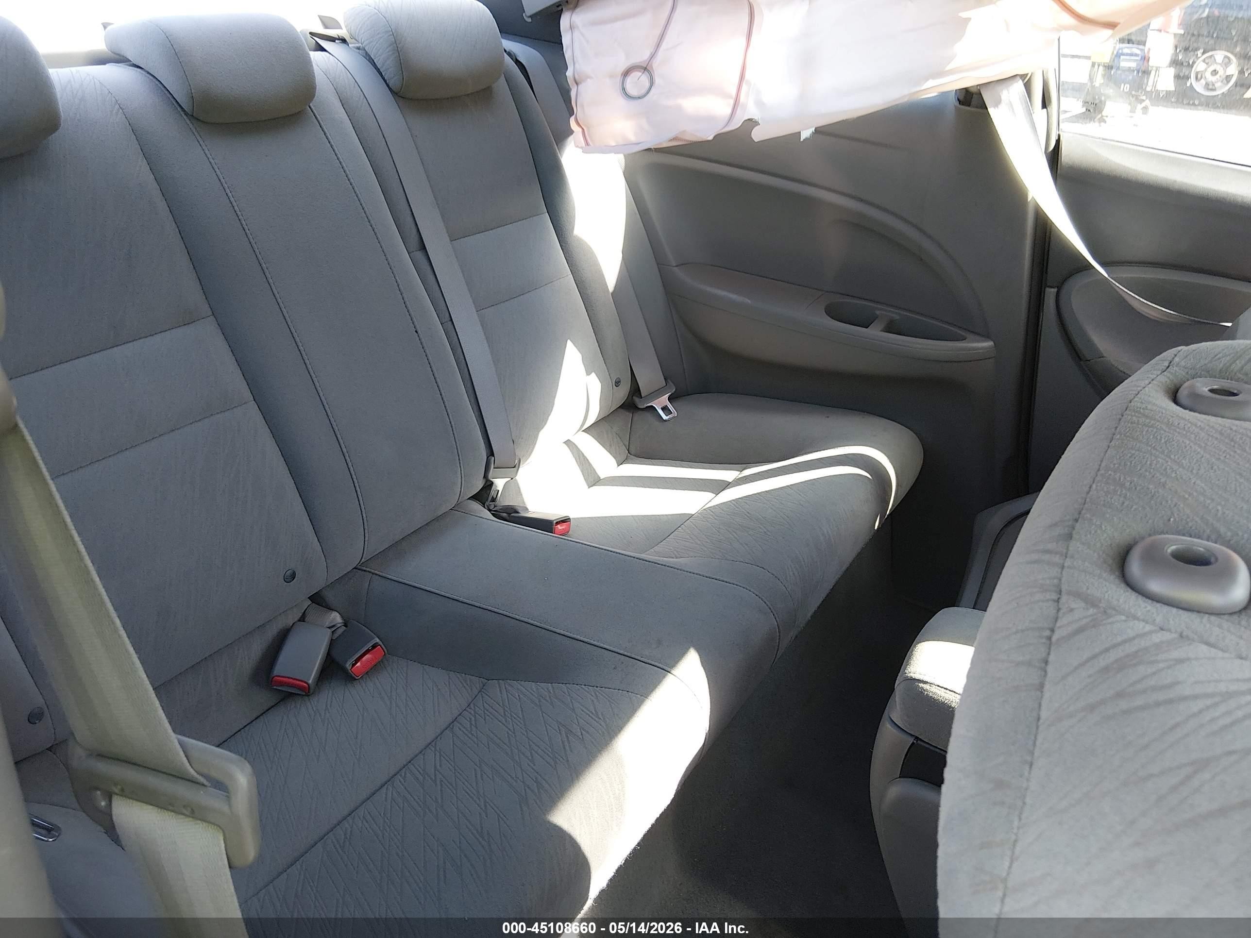 2006 Honda Civic Lx Silver vin: 2HGFG12656H540401