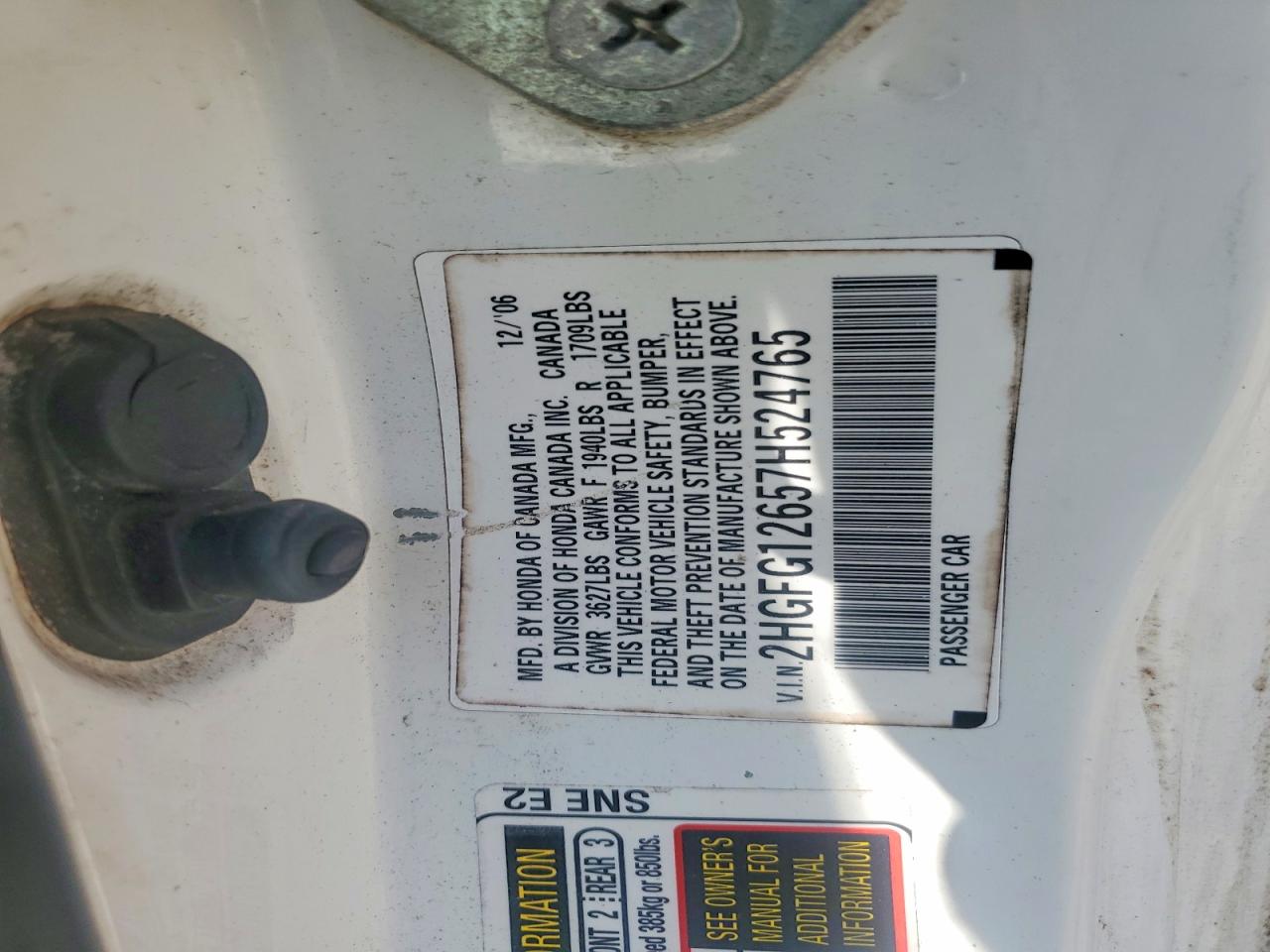 2007 Honda Civic Lx White vin: 2HGFG12657H524765