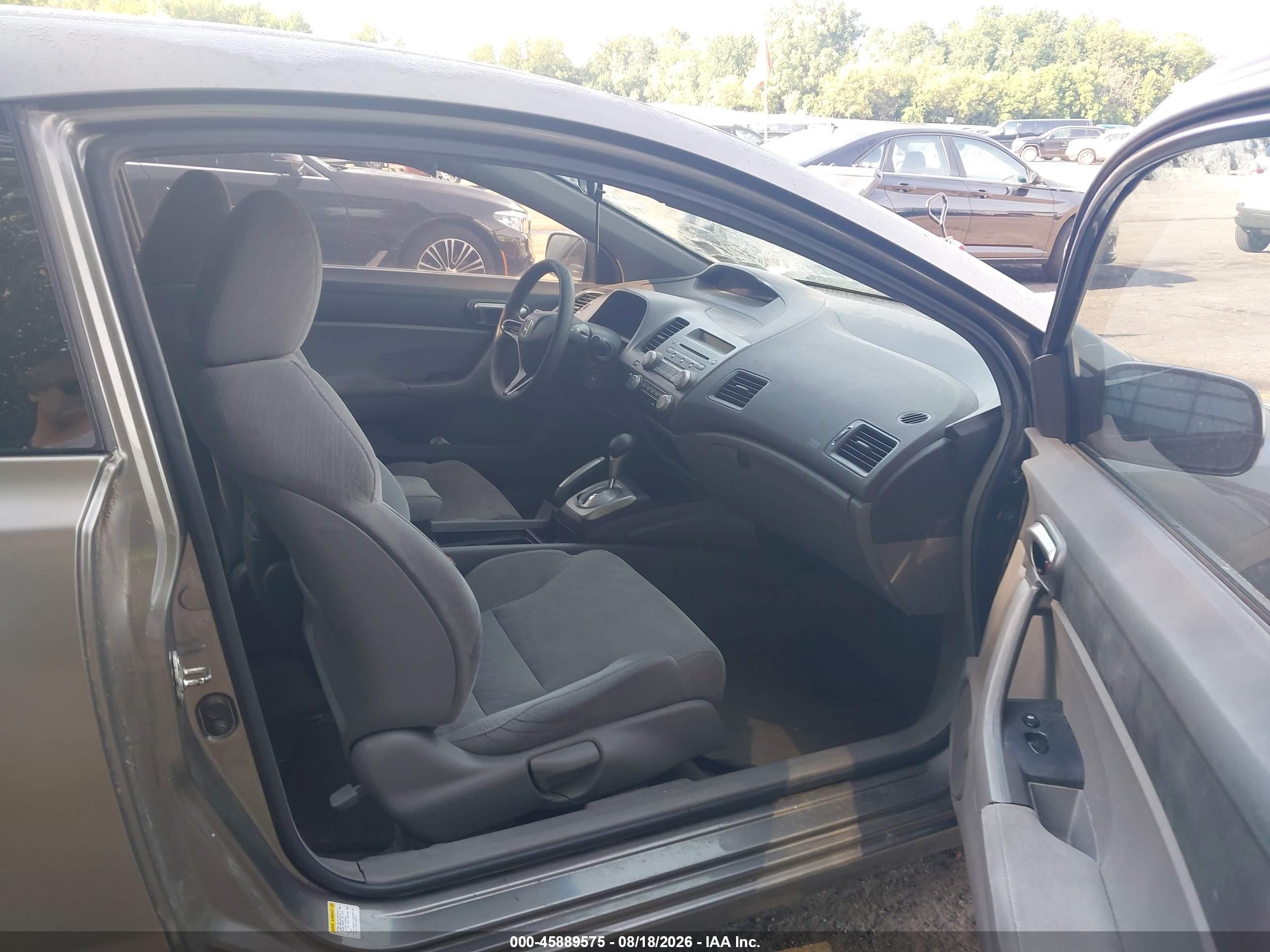2007 Honda Civic Lx Серый vin: 2HGFG12657H524975