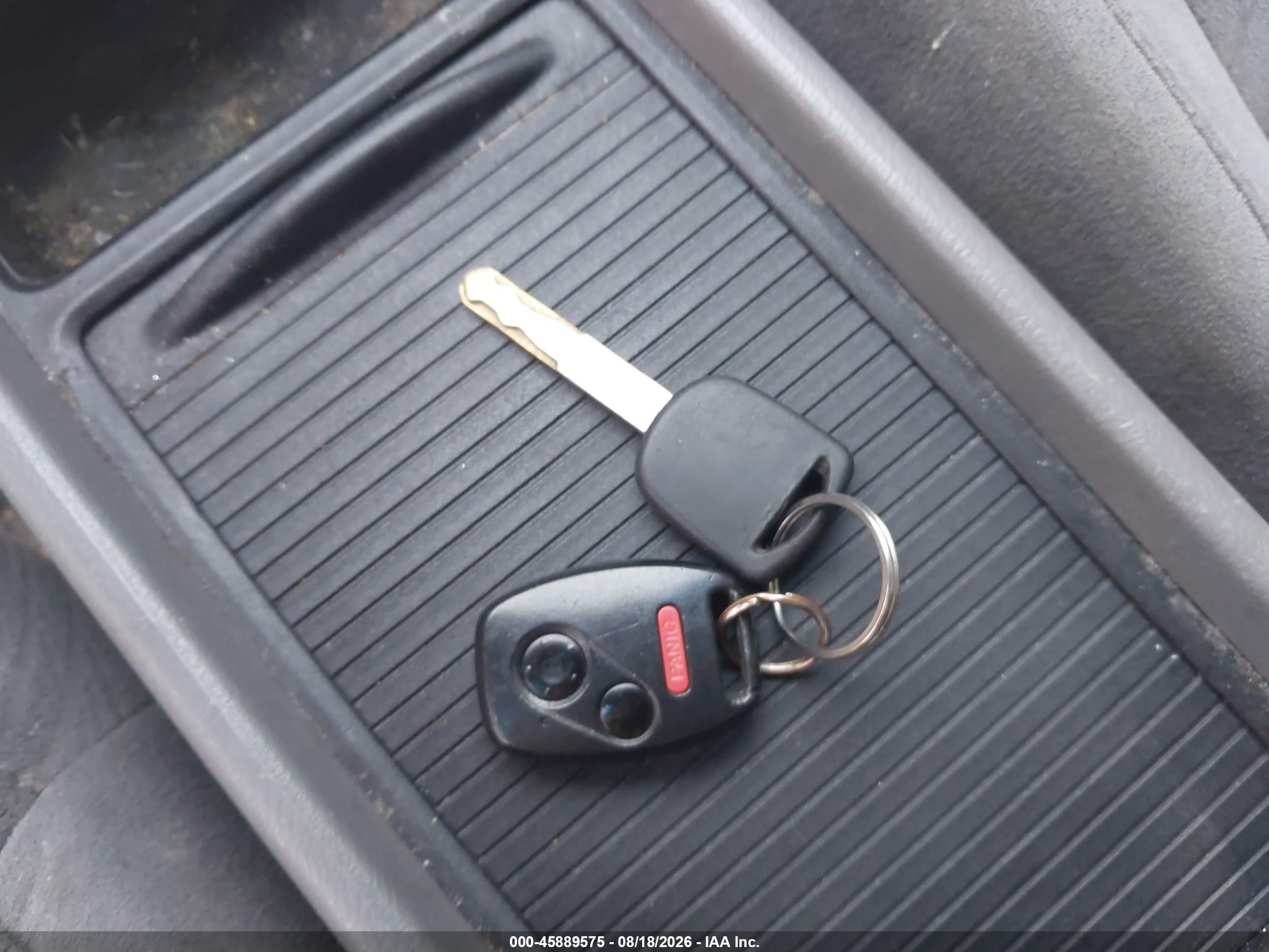 2007 Honda Civic Lx Серый vin: 2HGFG12657H524975