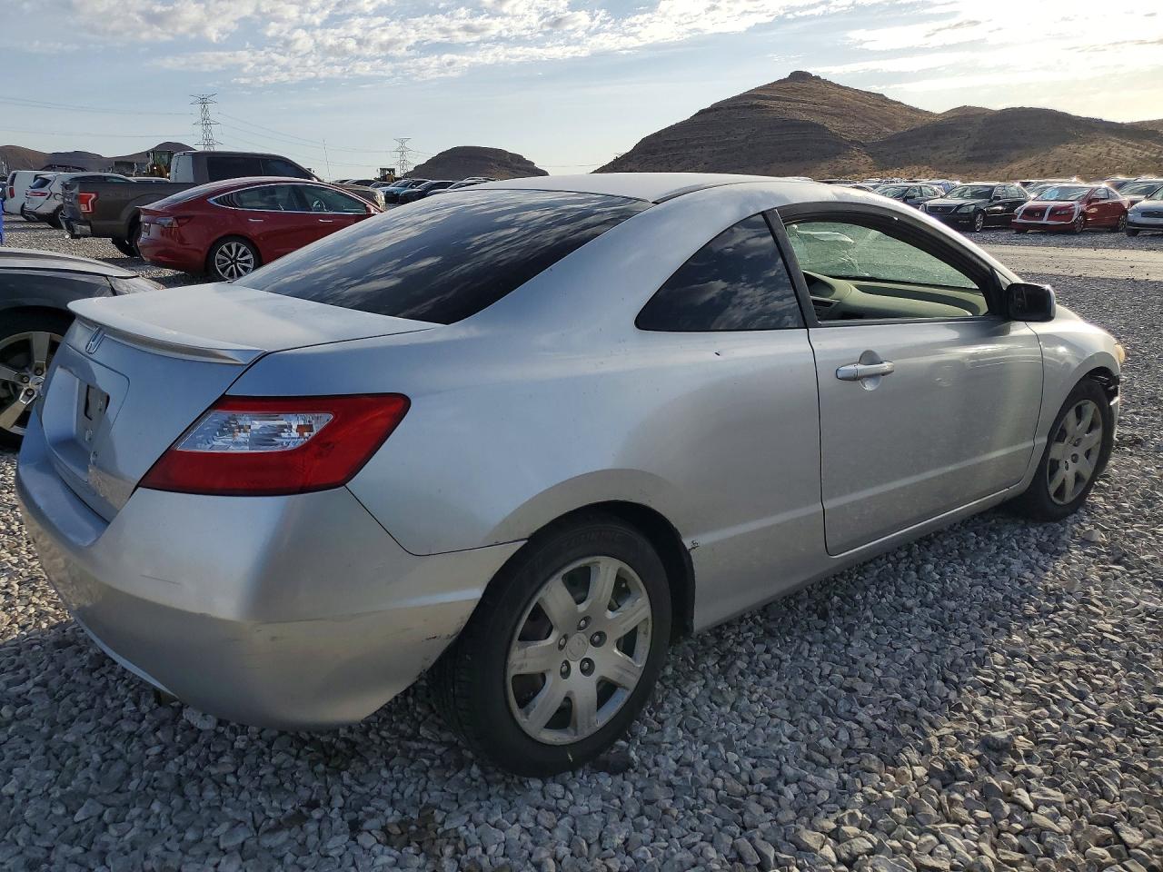 2007 Honda Civic Lx Silver vin: 2HGFG12657H567406