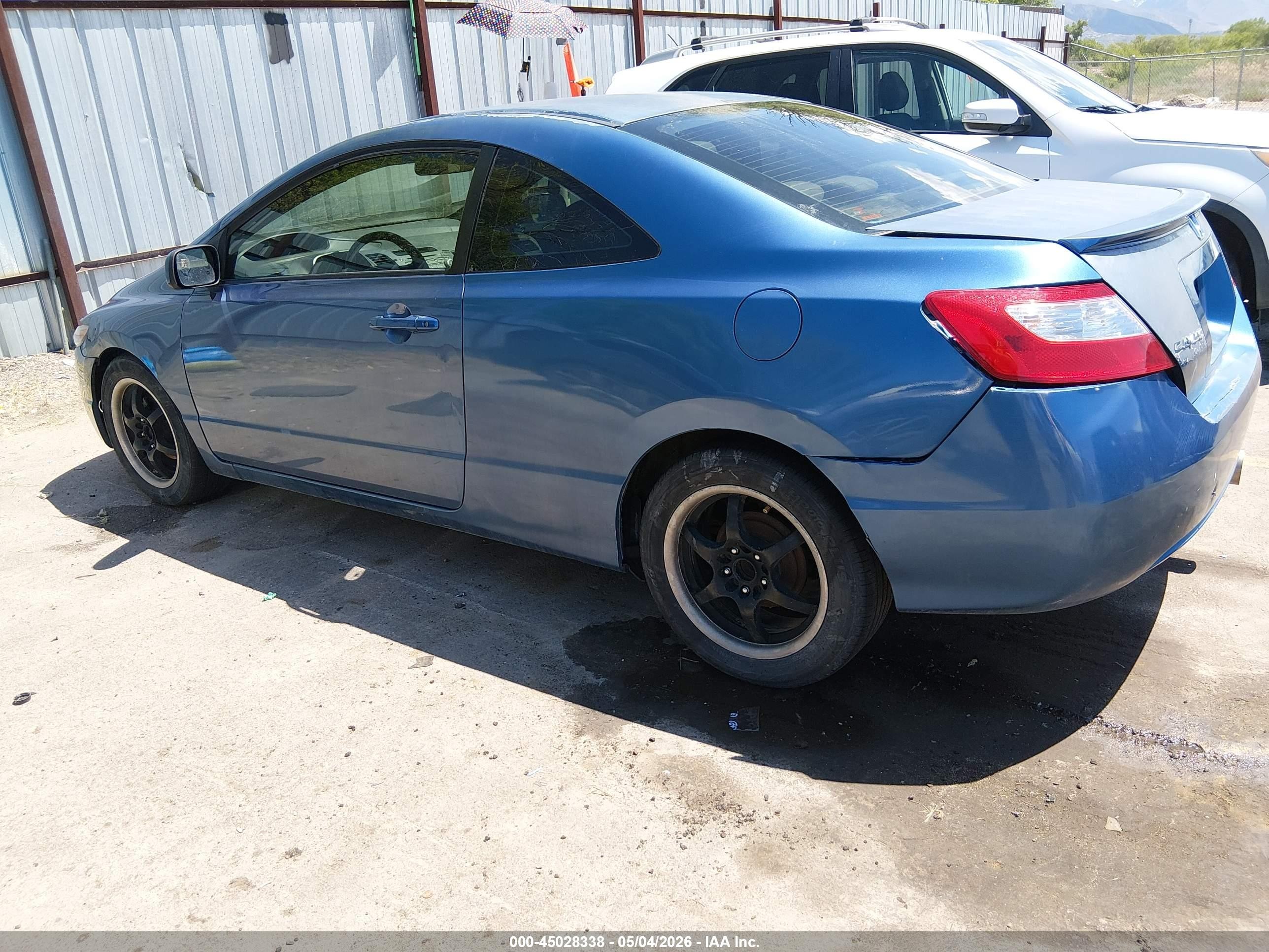 2008 Honda Civic Lx Blue vin: 2HGFG12658H502377
