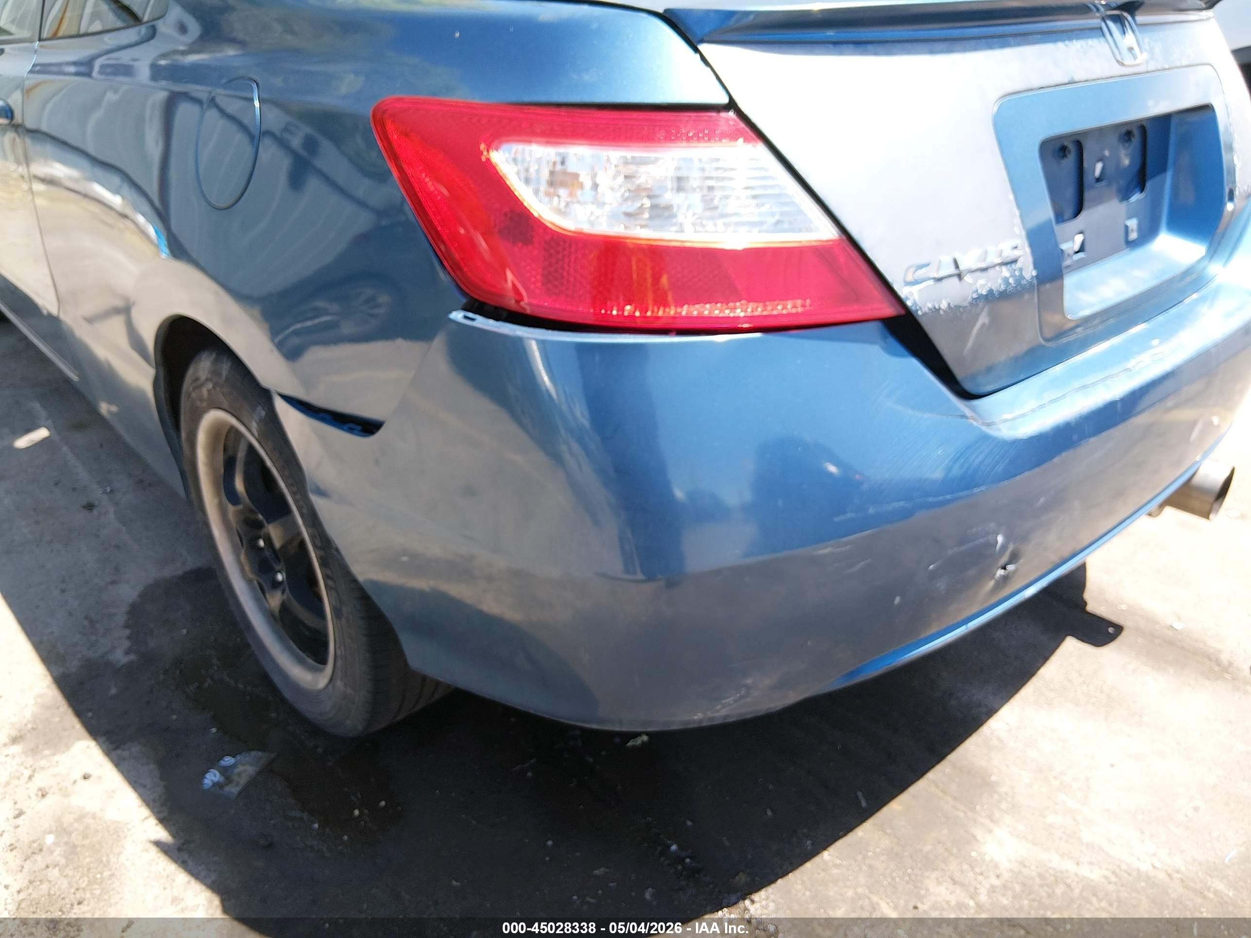 2008 Honda Civic Lx Blue vin: 2HGFG12658H502377