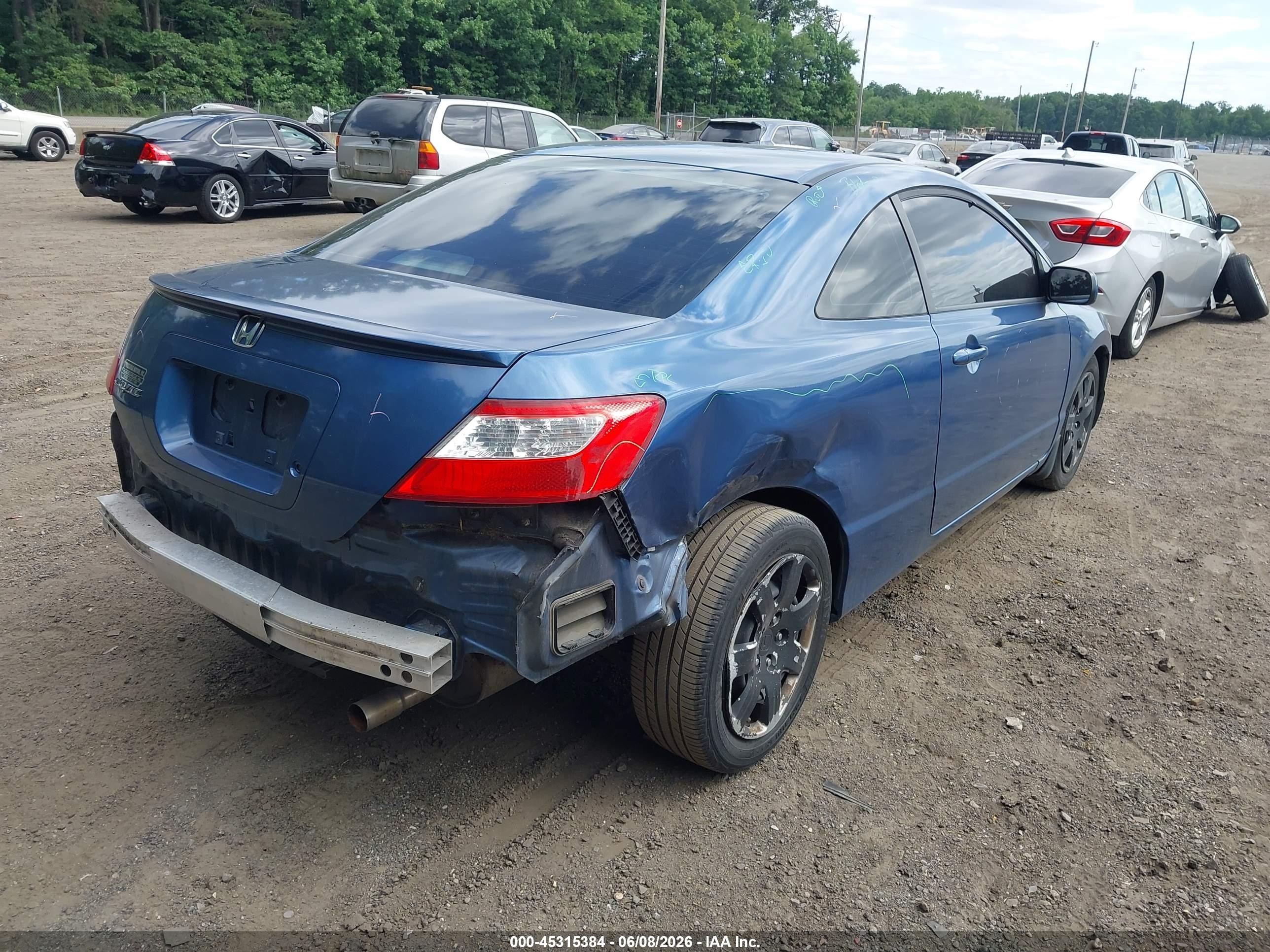 2008 Honda Civic Lx Blue vin: 2HGFG12658H502668