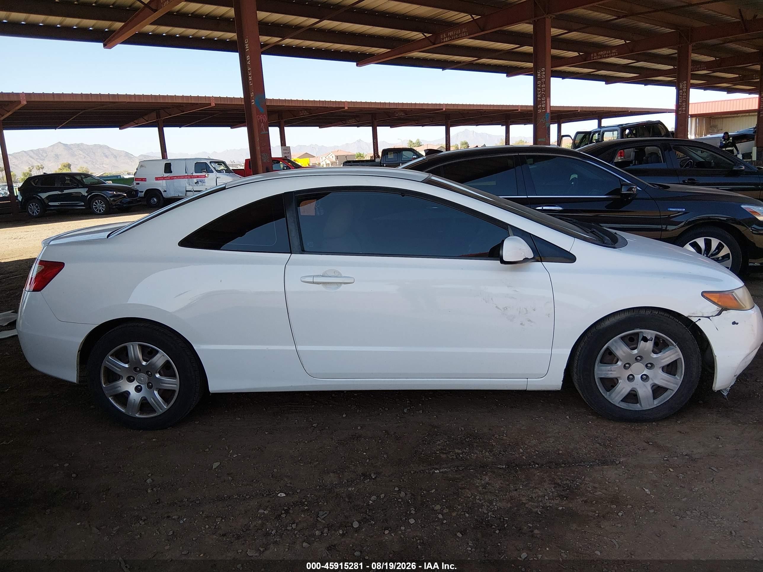 2008 Honda Civic Lx White vin: 2HGFG12658H557377