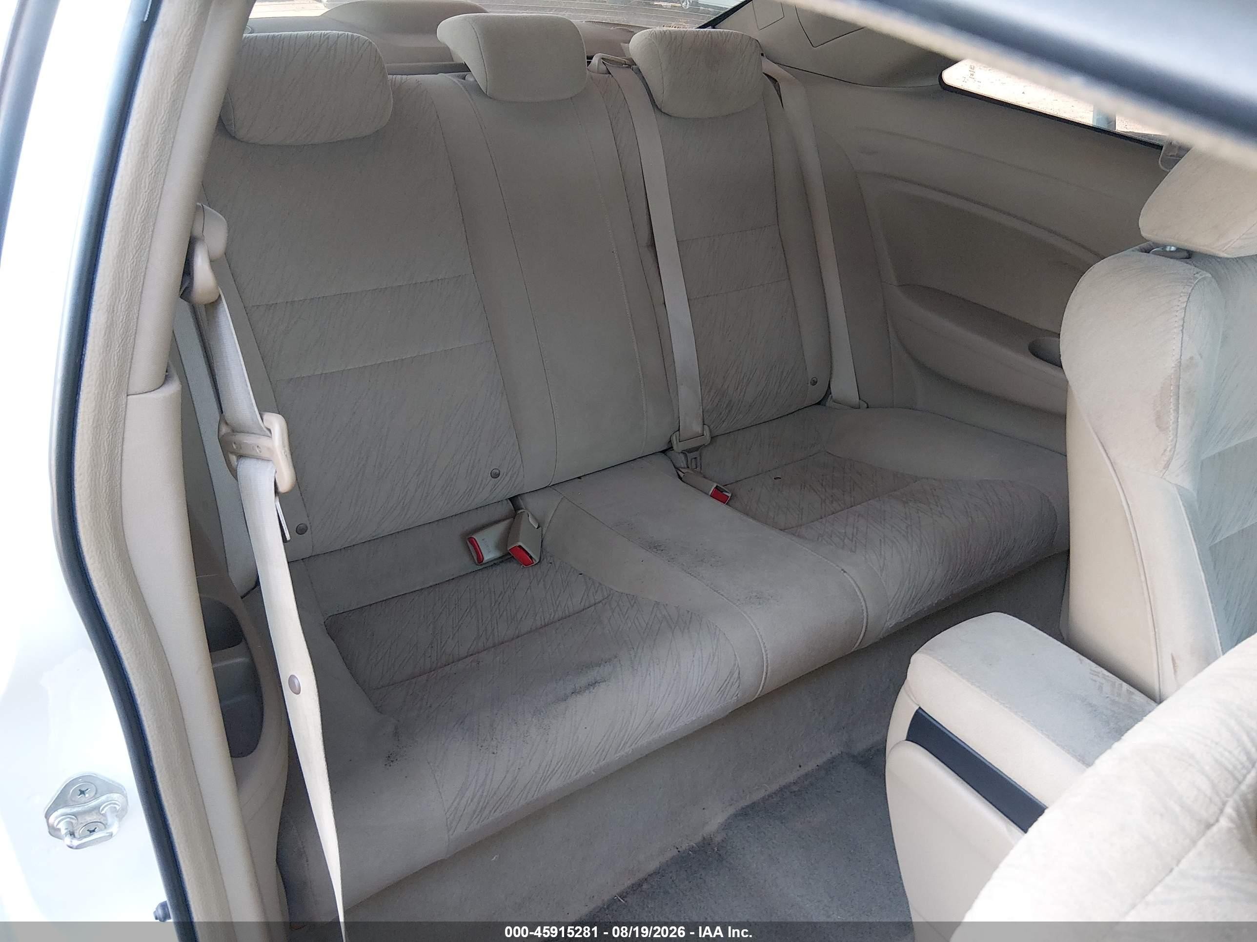 2008 Honda Civic Lx White vin: 2HGFG12658H557377