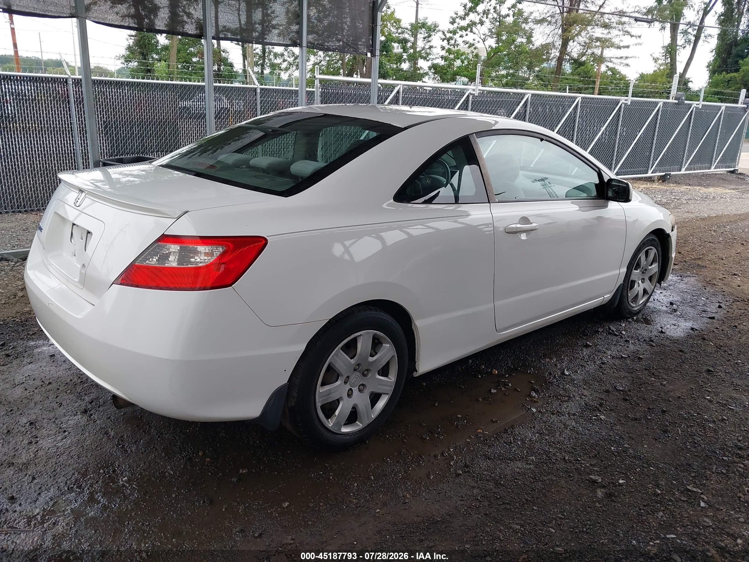 2009 Honda Civic Lx White vin: 2HGFG12659H525773