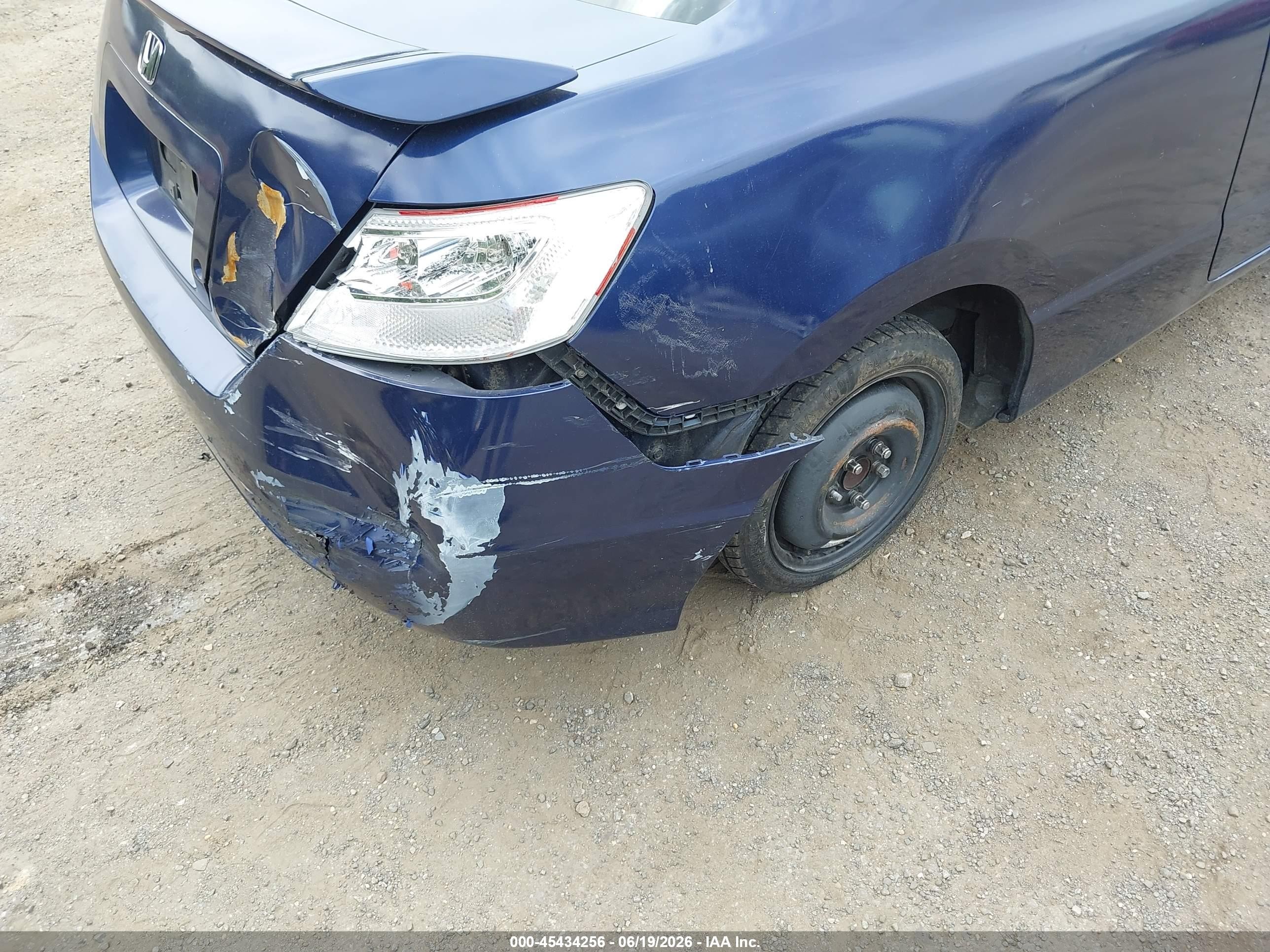 2008 Honda Civic Lx Blue vin: 2HGFG12668H558523