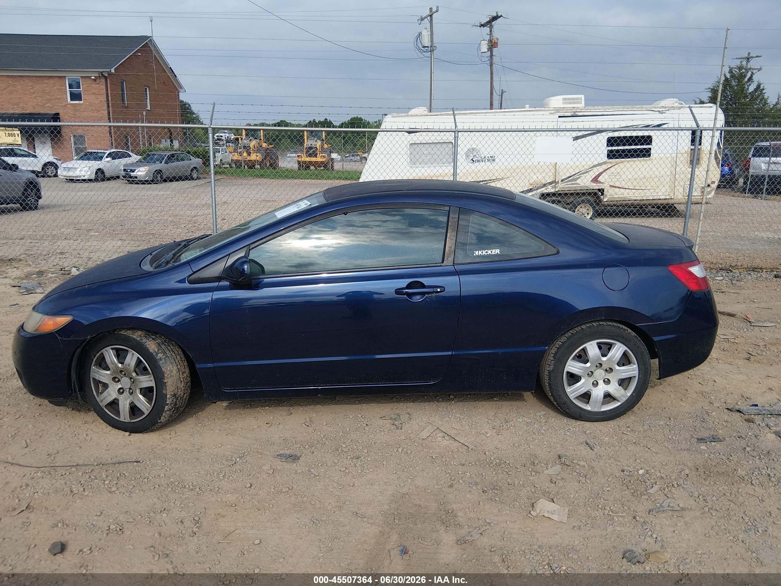 2008 Honda Civic Lx Blue vin: 2HGFG12668H573765