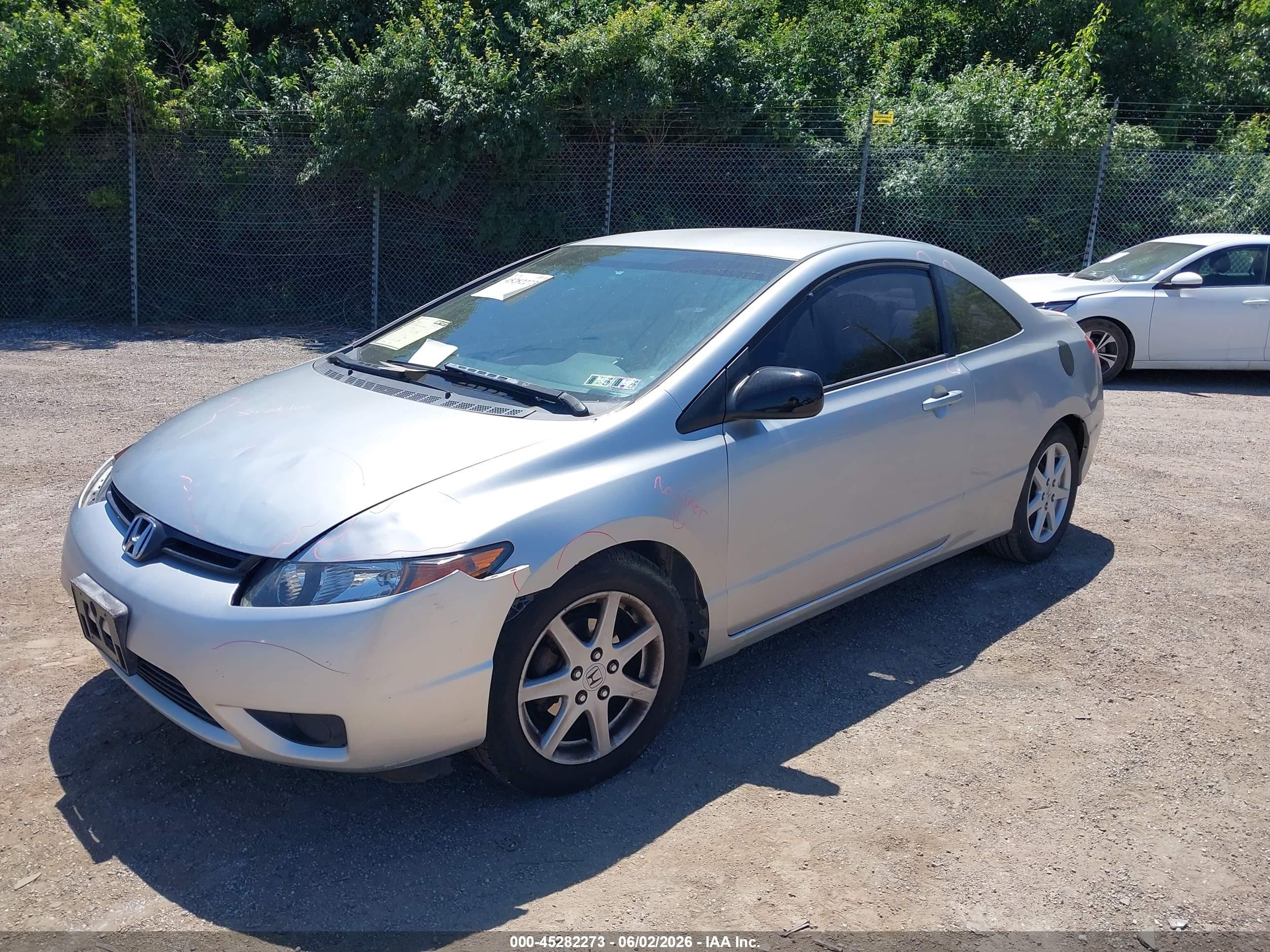 2007 Honda Civic Lx Серебряный vin: 2HGFG12677H501987