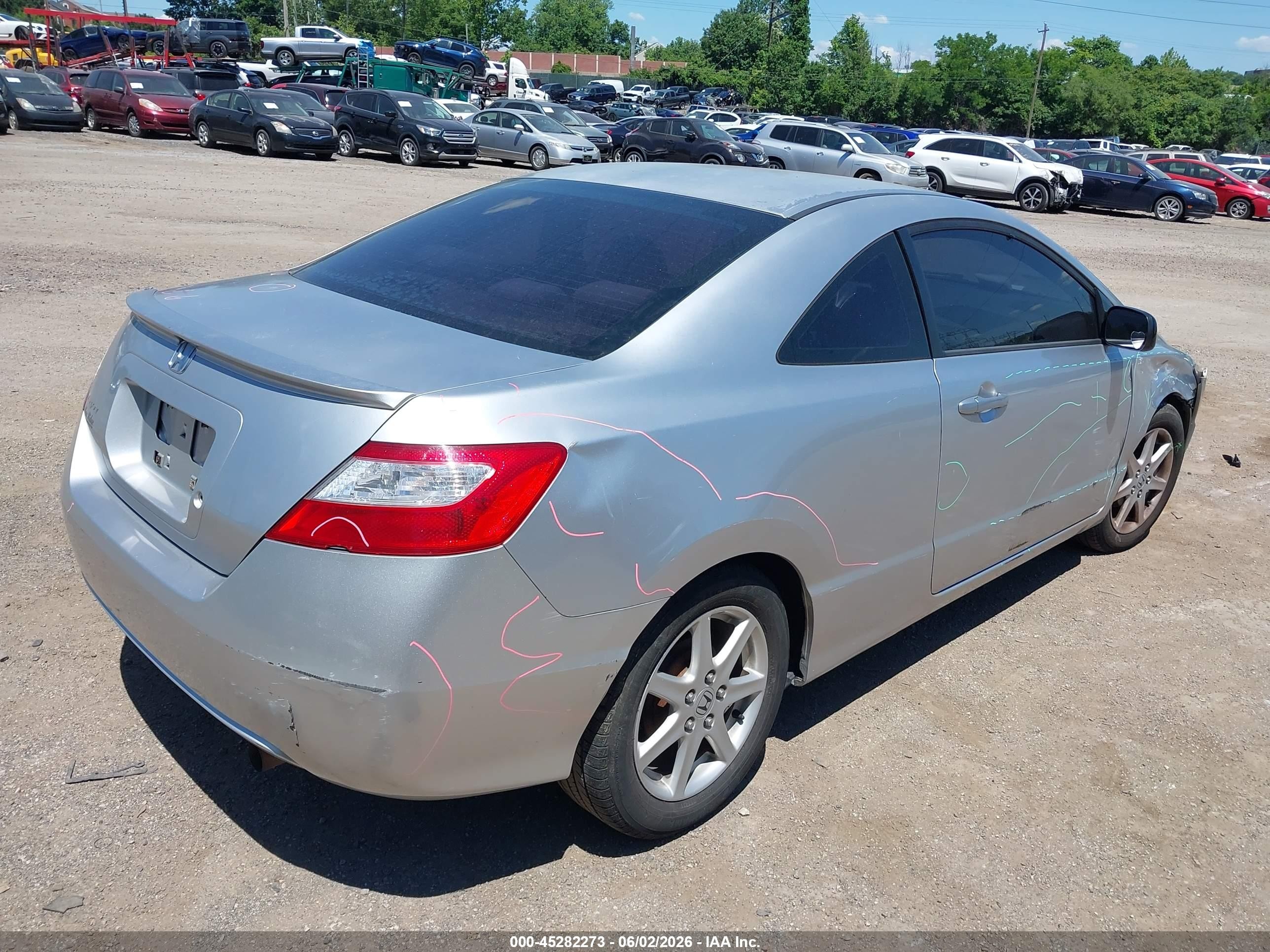 2007 Honda Civic Lx Серебряный vin: 2HGFG12677H501987
