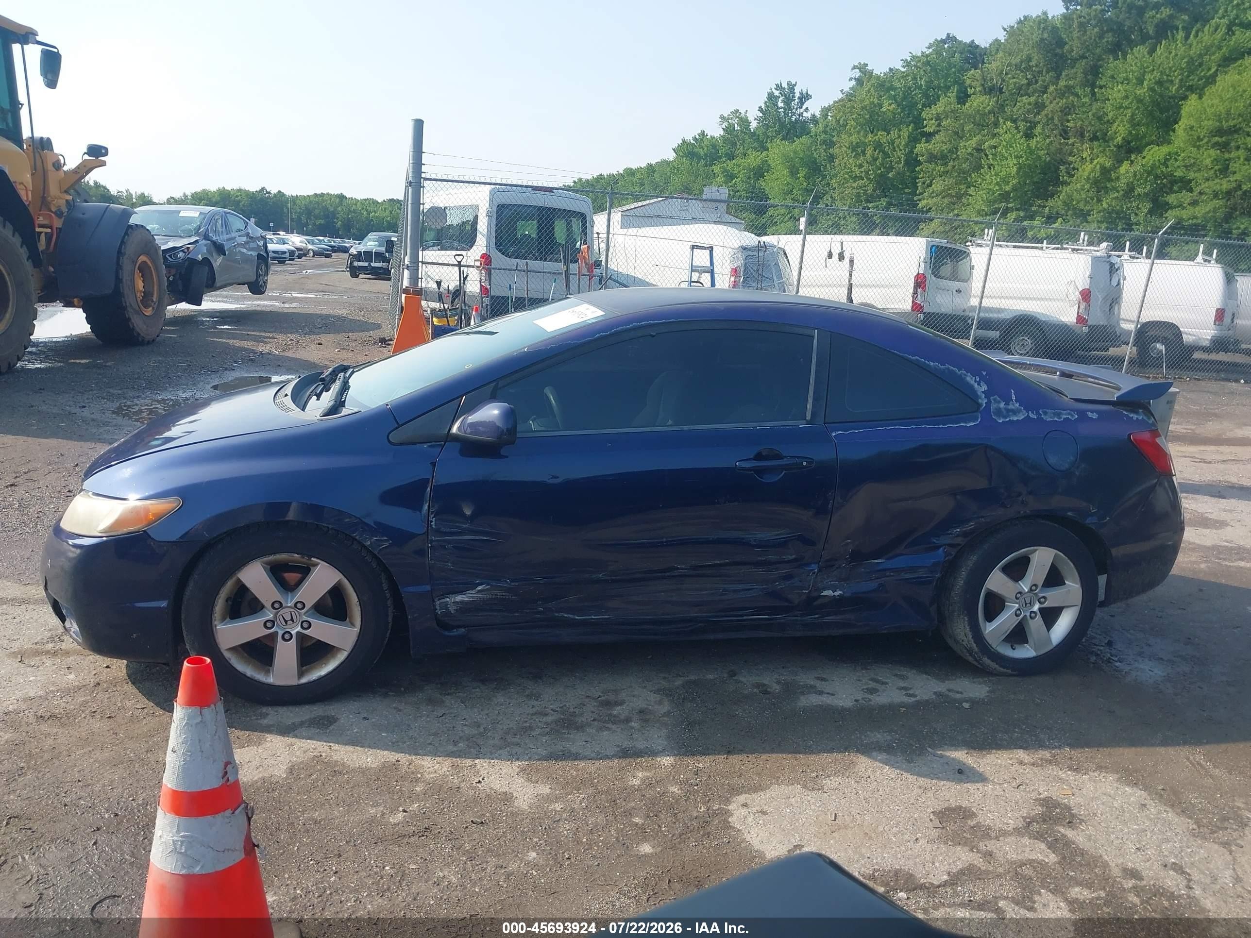 2007 Honda Civic Lx Blue vin: 2HGFG12677H558030