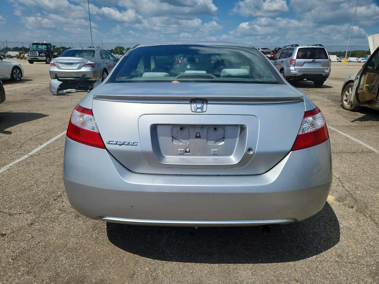 2008 Honda Civic Lx Silver vin: 2HGFG12678H513168