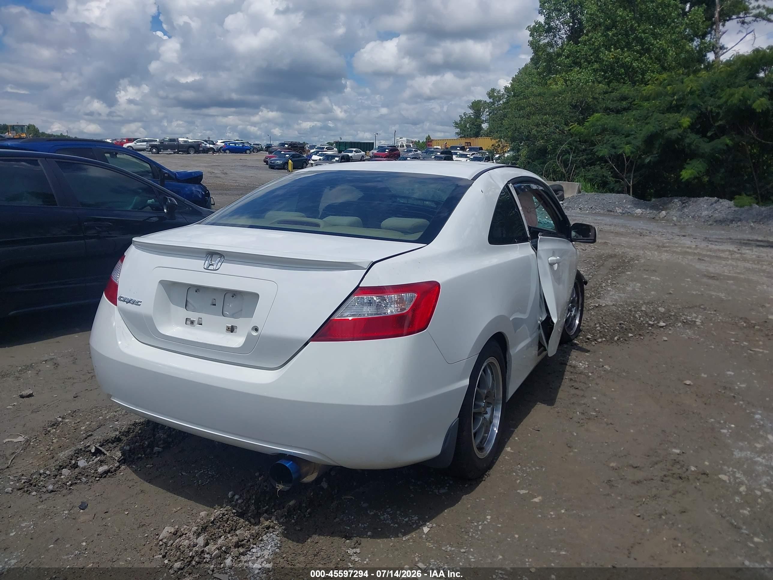 2007 Honda Civic Lx White vin: 2HGFG12687H552897