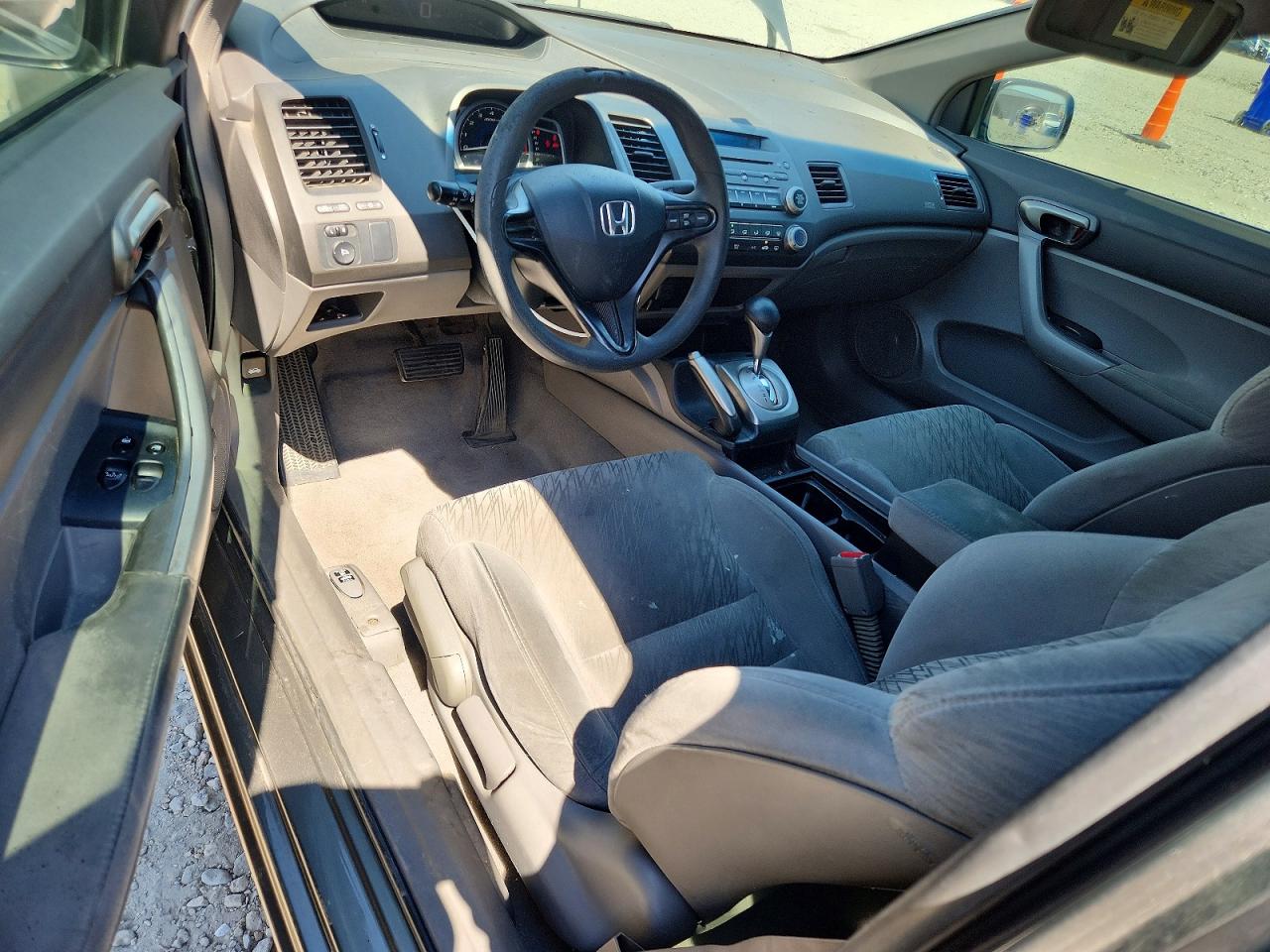 2007 Honda Civic Lx Silver vin: 2HGFG12687H559011