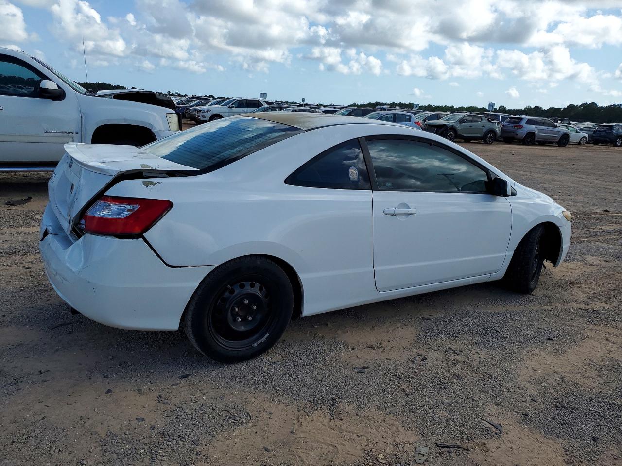 2008 Honda Civic Lx White vin: 2HGFG12688H502891