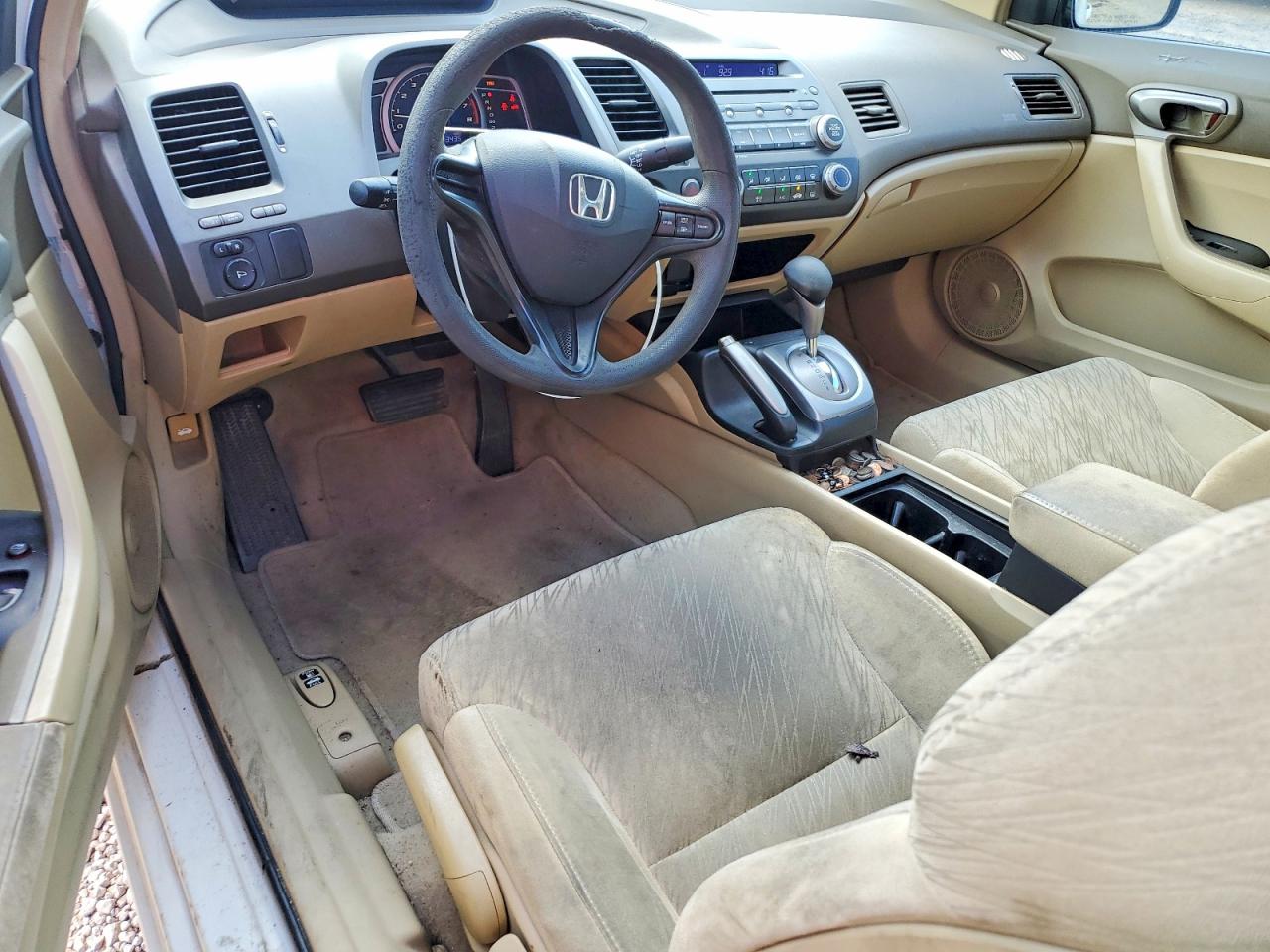2008 Honda Civic Lx White vin: 2HGFG12688H502891