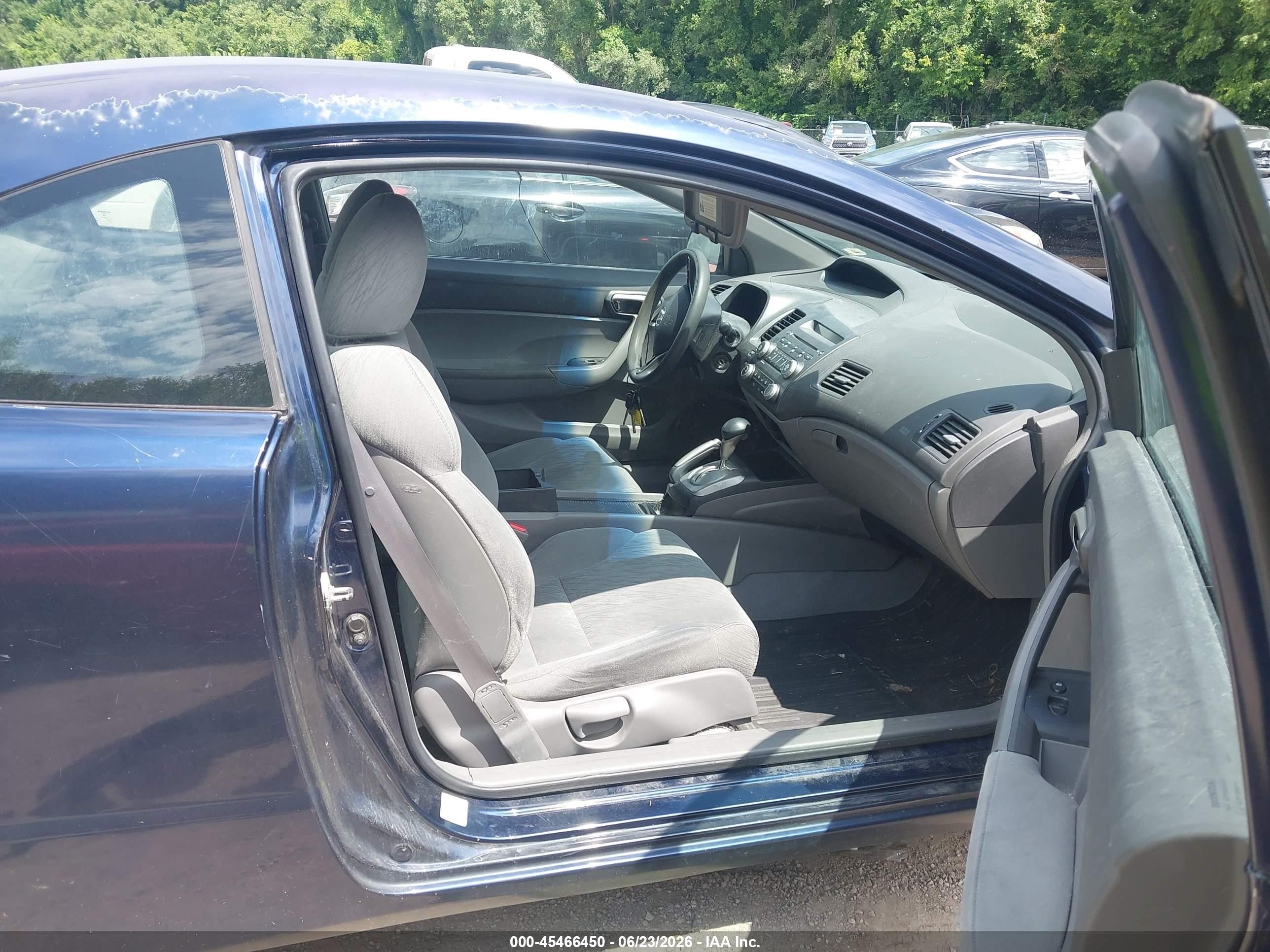 2008 Honda Civic Lx Blue vin: 2HGFG12688H559169