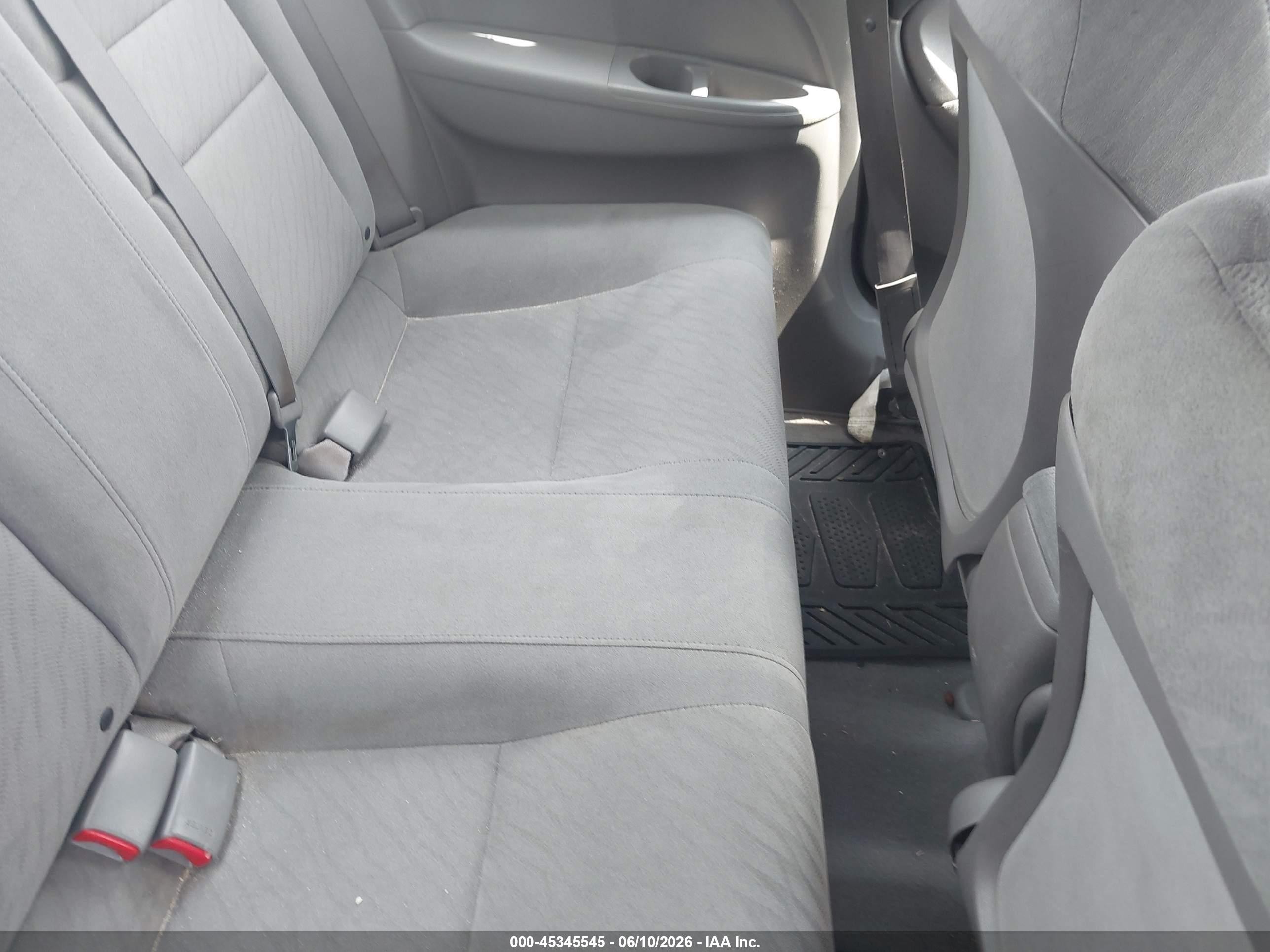 2009 Honda Civic Lx White vin: 2HGFG12689H531258