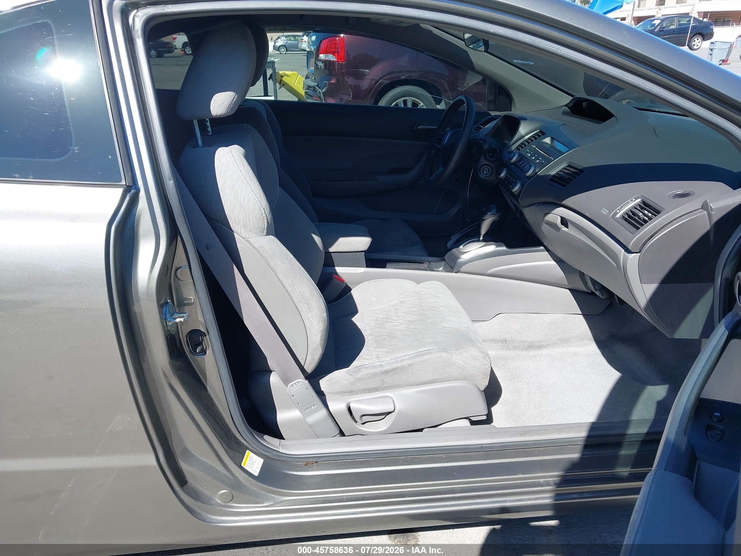 2007 Honda Civic Lx Серый vin: 2HGFG12697H559115