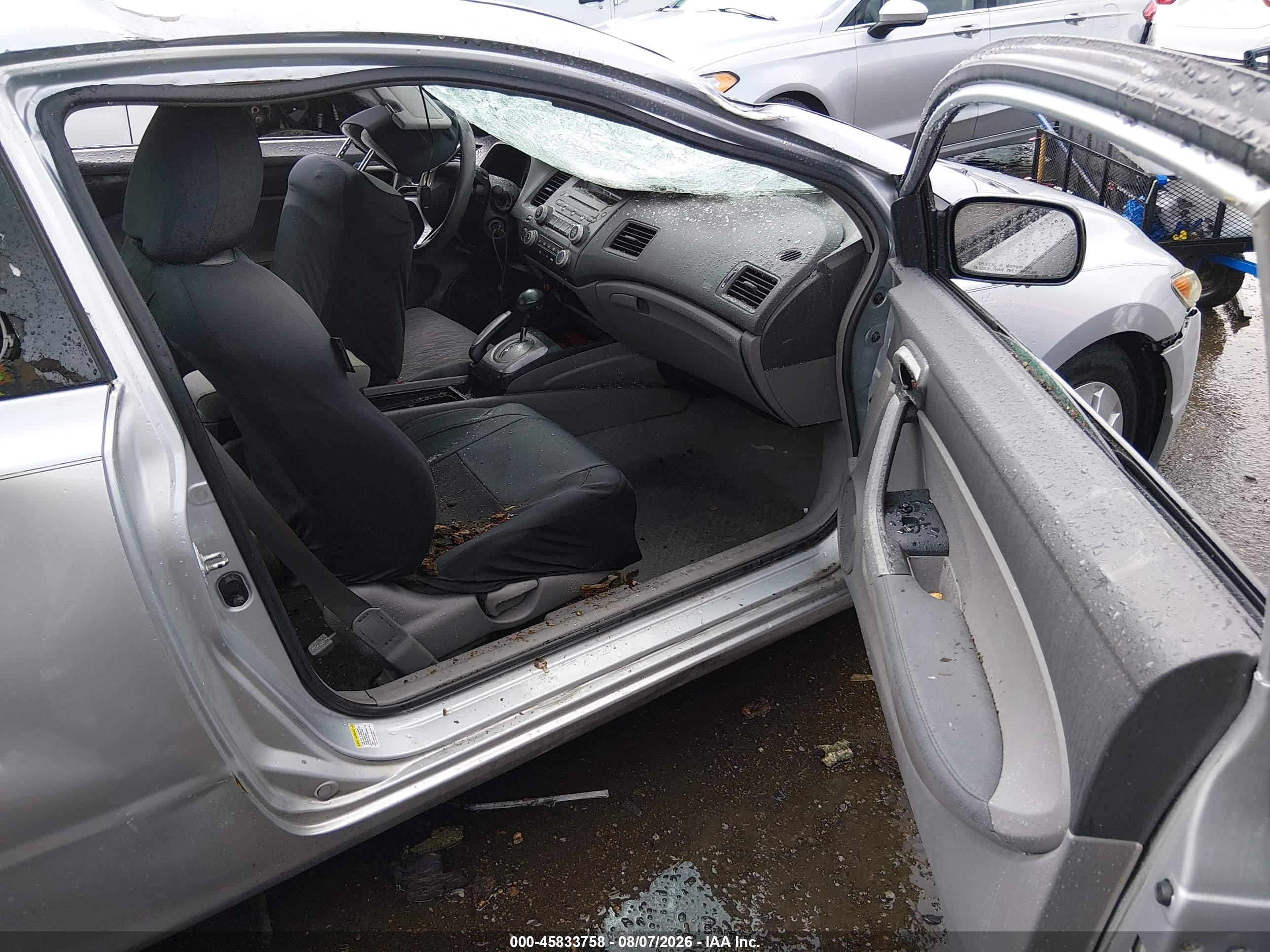 2008 Honda Civic Lx Серебряный vin: 2HGFG12698H528108
