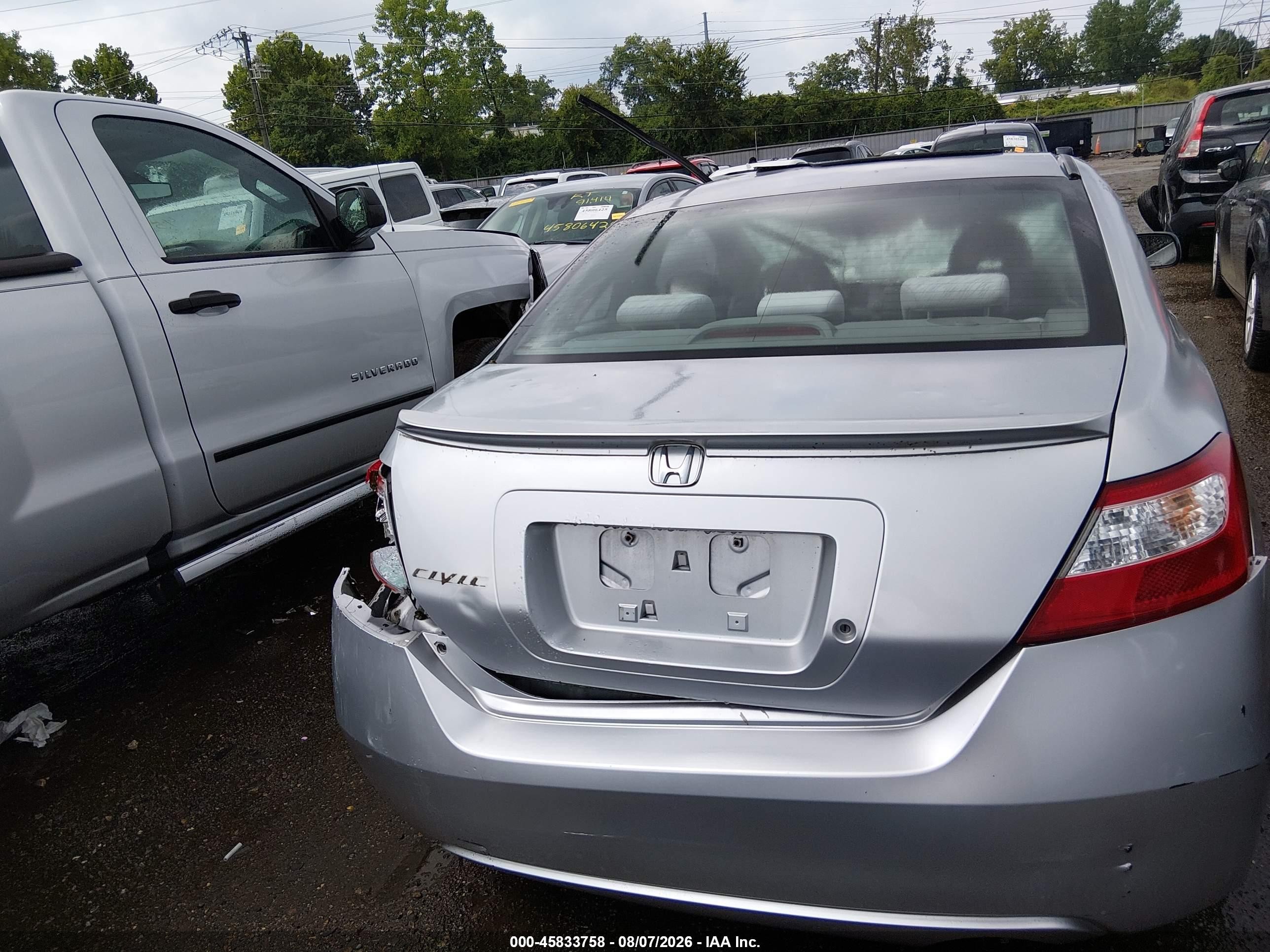 2008 Honda Civic Lx Серебряный vin: 2HGFG12698H528108