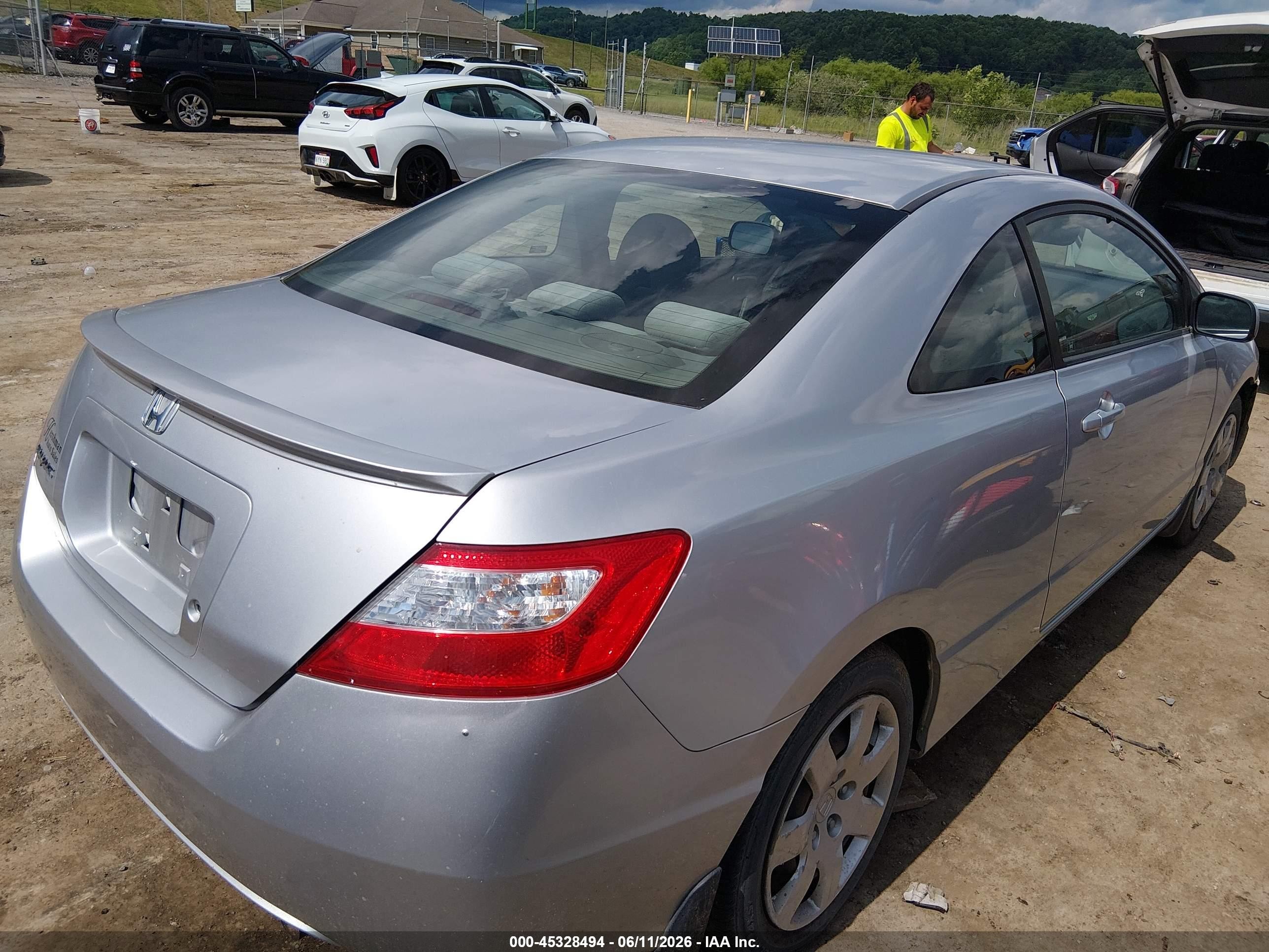 2008 Honda Civic Lx Silver vin: 2HGFG12698H566955