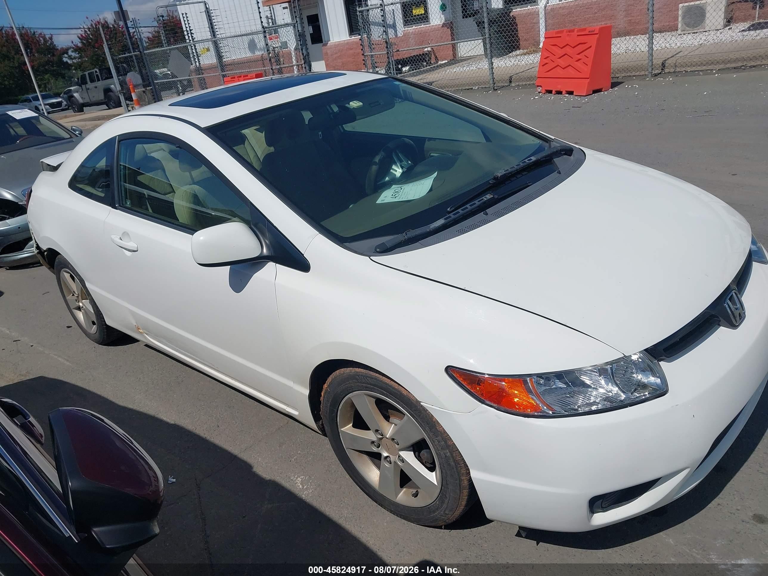 2008 Honda Civic Ex White vin: 2HGFG12818H556745
