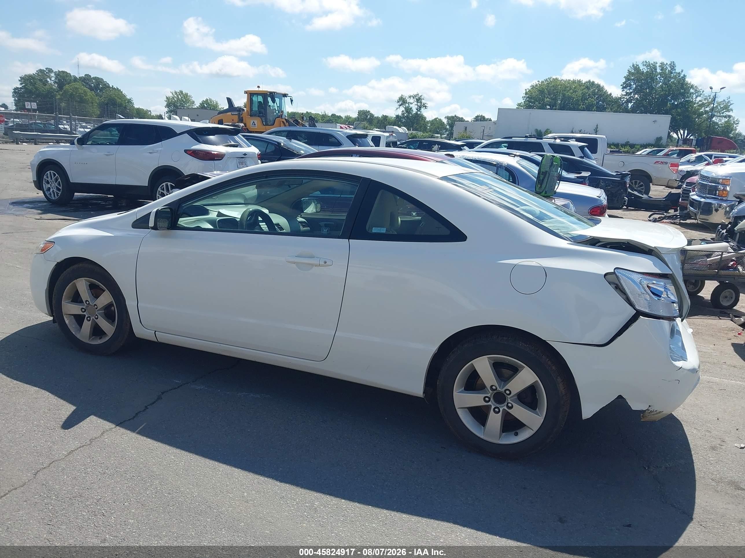 2008 Honda Civic Ex White vin: 2HGFG12818H556745
