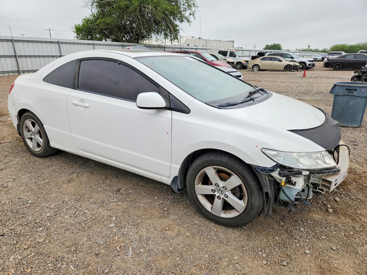2007 Honda Civic Ex White vin: 2HGFG12837H577305