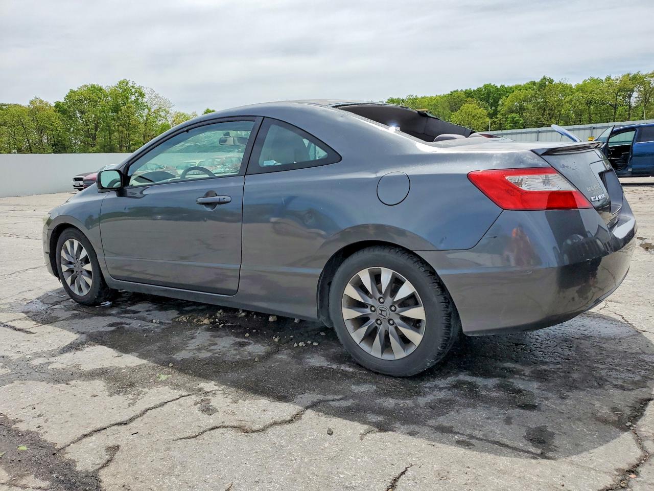 2009 Honda Civic Gray vin: 2HGFG12849H530514
