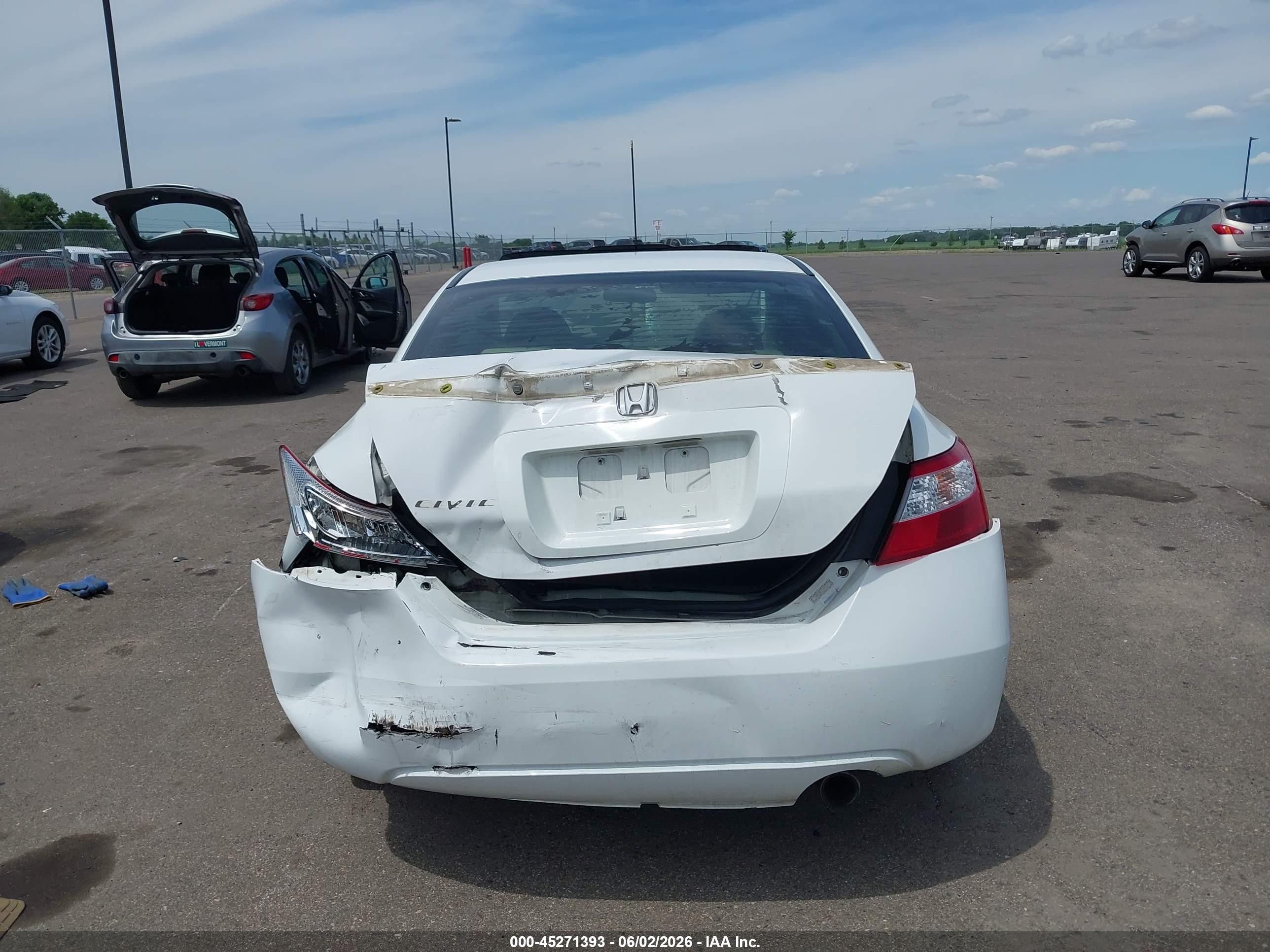 2007 Honda Civic Ex White vin: 2HGFG12867H575936