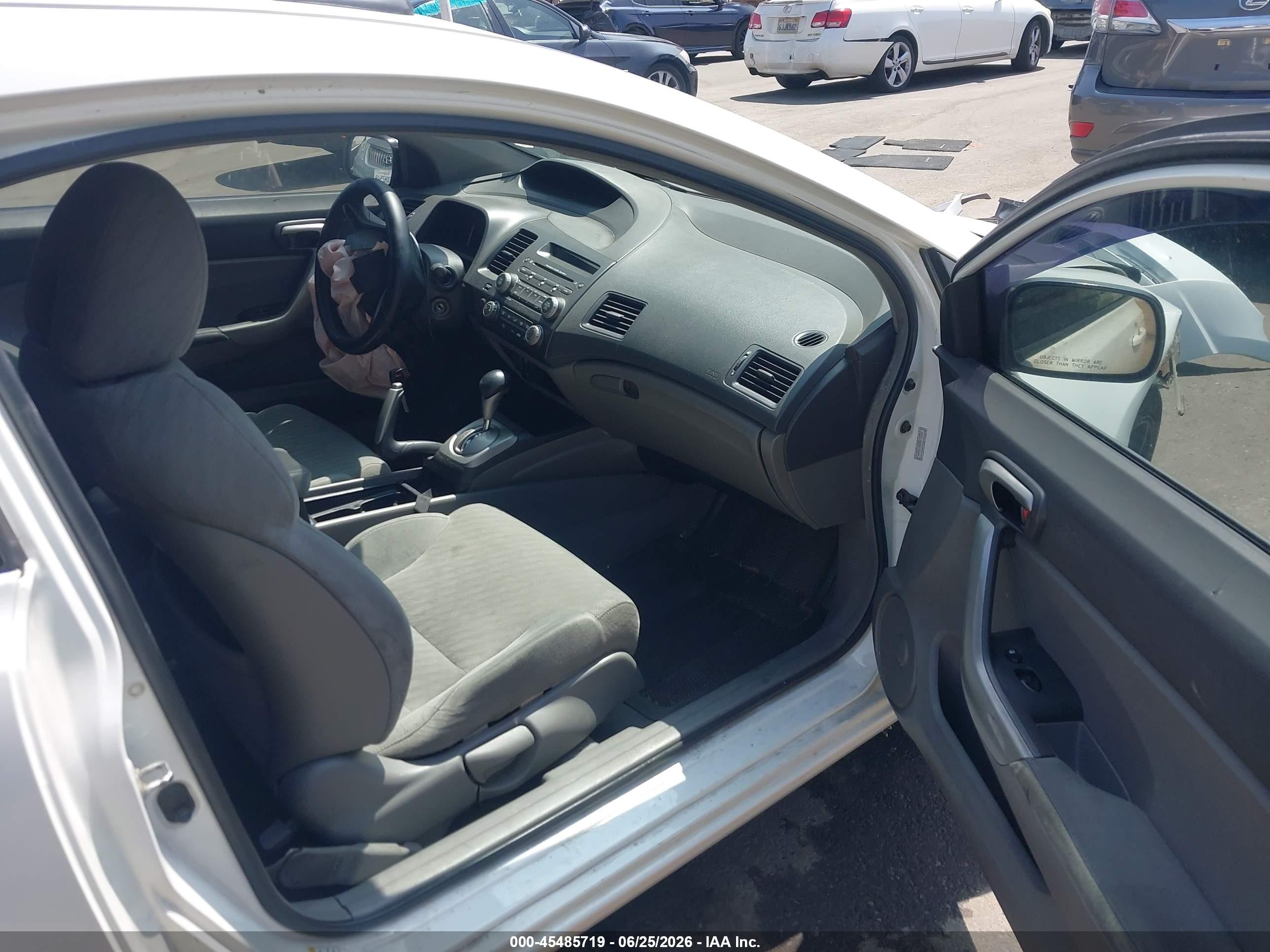 2009 Honda Civic Ex White vin: 2HGFG12869H512659