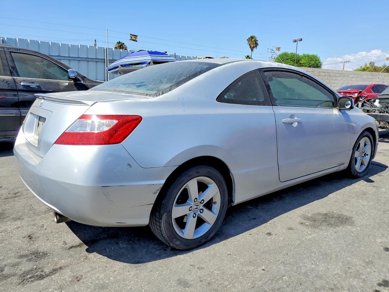 2008 Honda Civic Dx 2d Coupe Silver vin: 2HGFG12958H504575