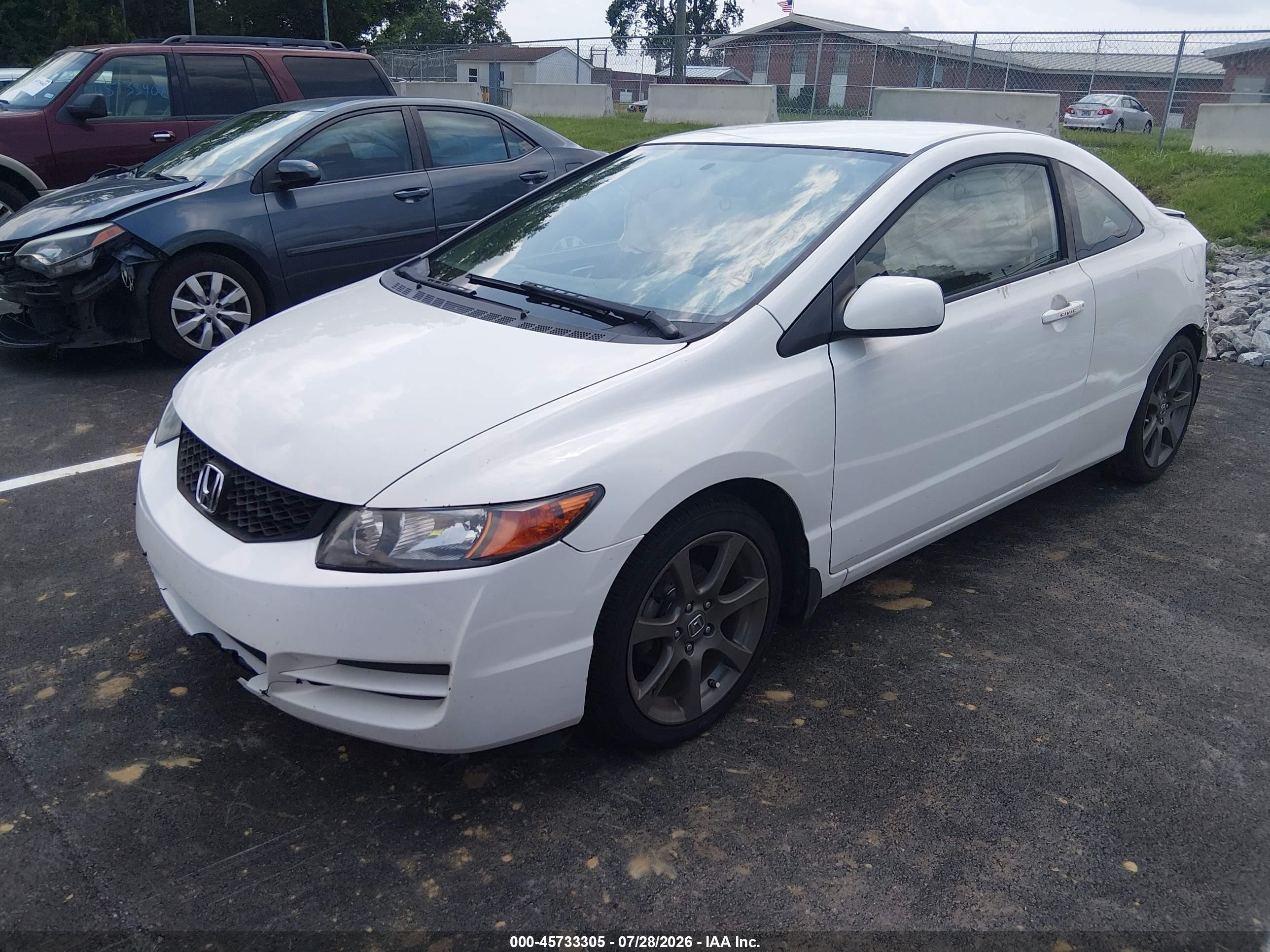 2010 Honda Civic Lx White vin: 2HGFG1A63AH515622