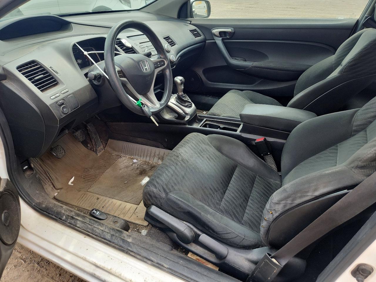 2010 Honda Civic Lx Белый vin: 2HGFG1A67AH002390