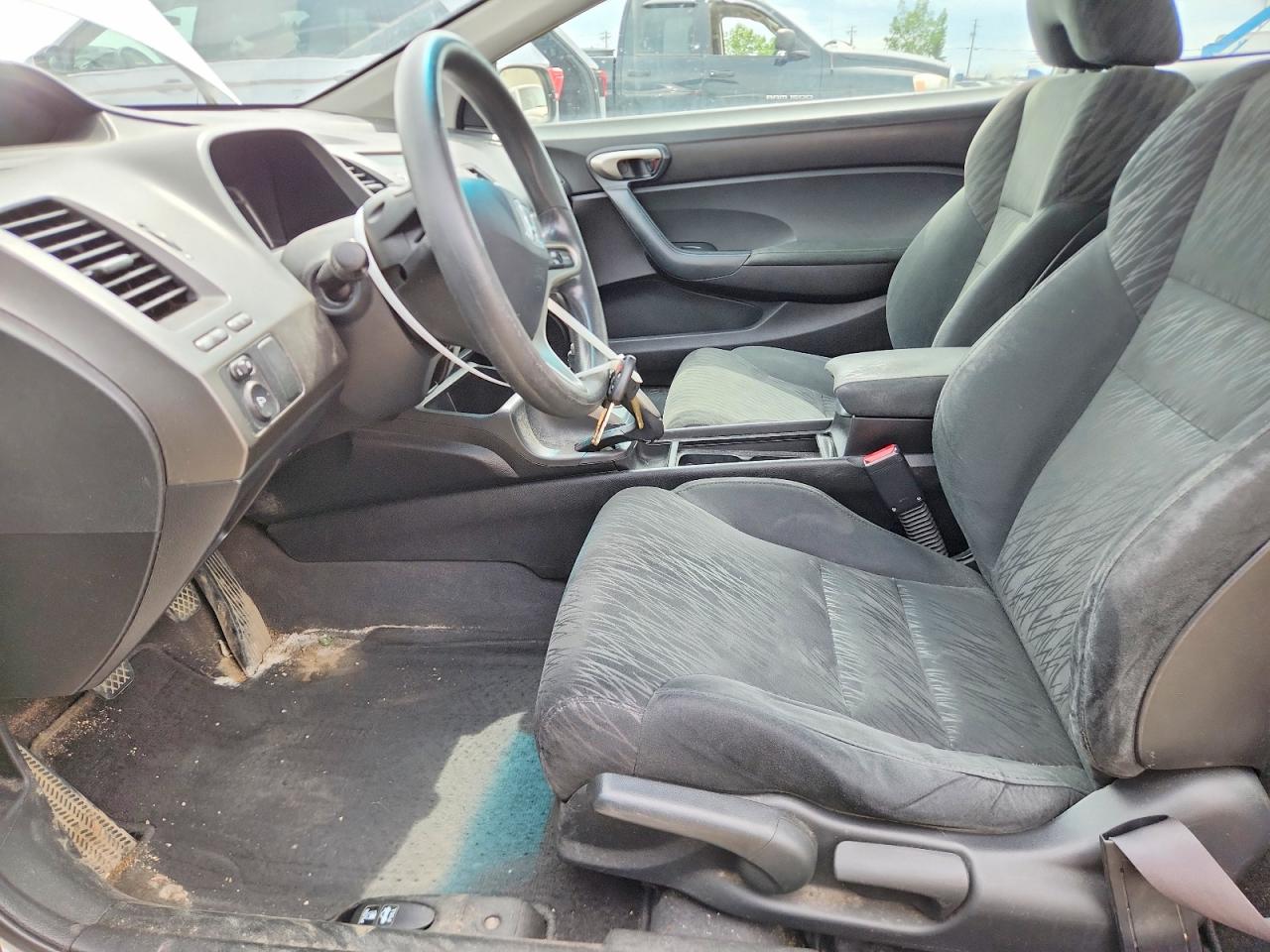 2011 Honda Civic Lx White vin: 2HGFG1A6XBH000571
