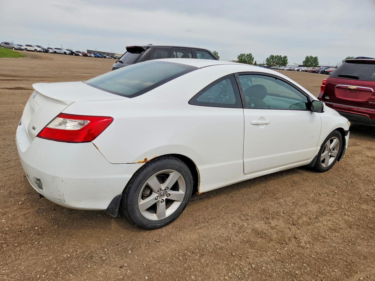 2011 Honda Civic Lx White vin: 2HGFG1A6XBH000571