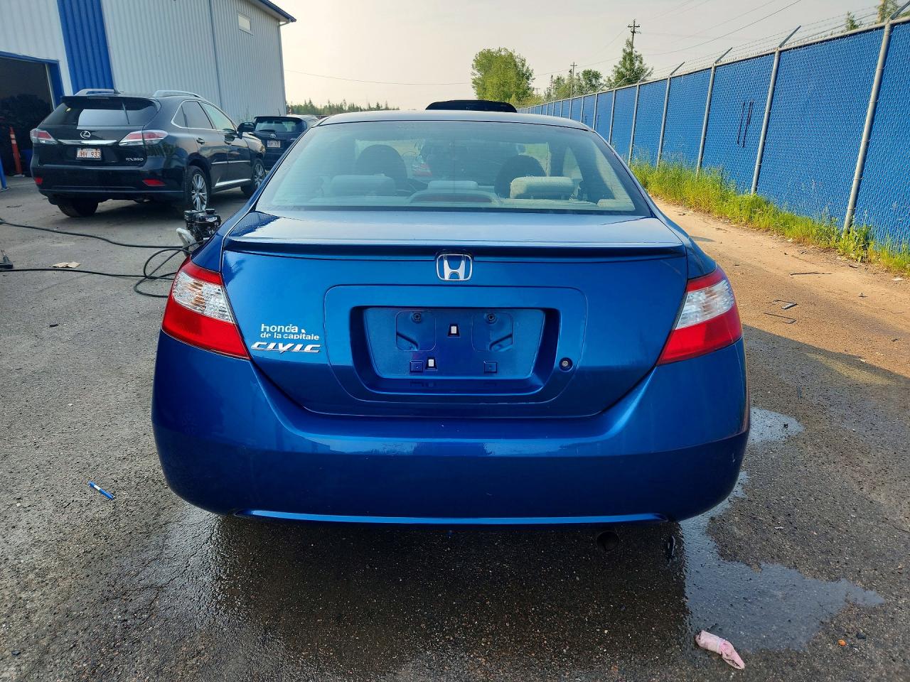 2010 Honda Civic Dx Blue vin: 2HGFG1B20AH005420