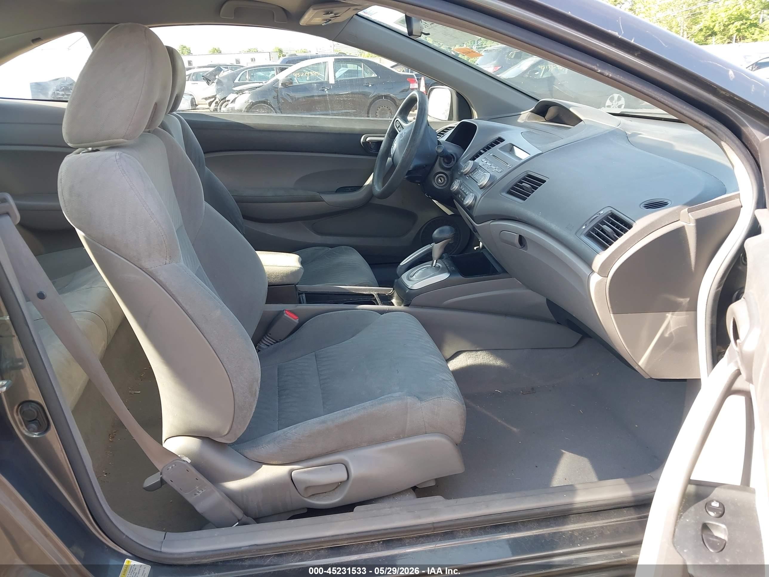 2010 Honda Civic Lx Gray vin: 2HGFG1B60AH509548