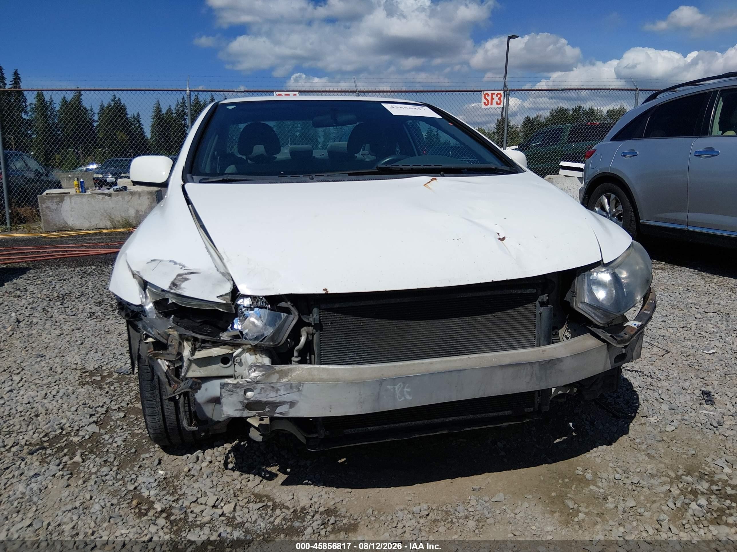 2011 Honda Civic Lx White vin: 2HGFG1B60BH503007