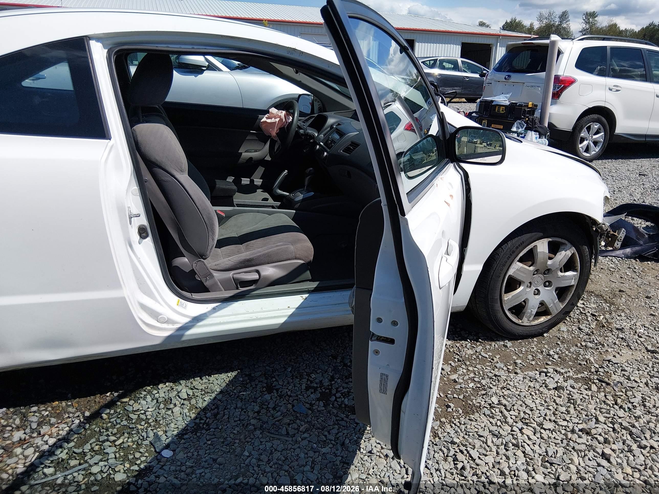 2011 Honda Civic Lx White vin: 2HGFG1B60BH503007