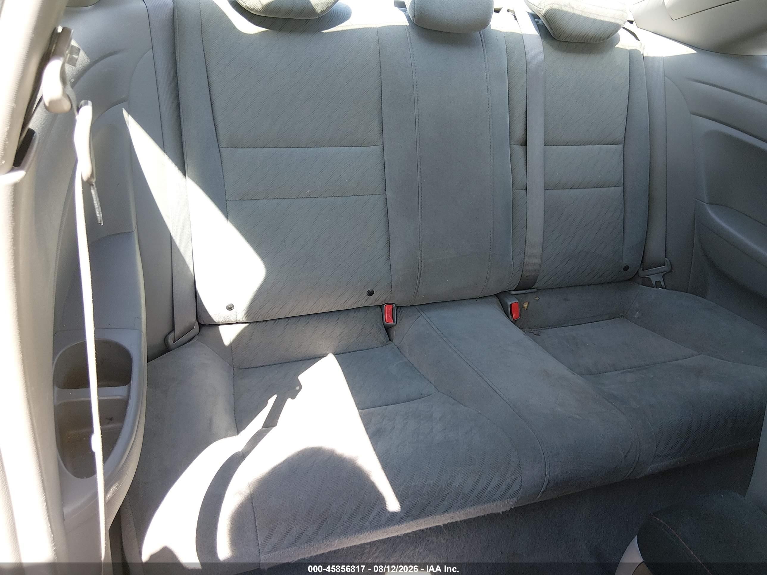 2011 Honda Civic Lx White vin: 2HGFG1B60BH503007