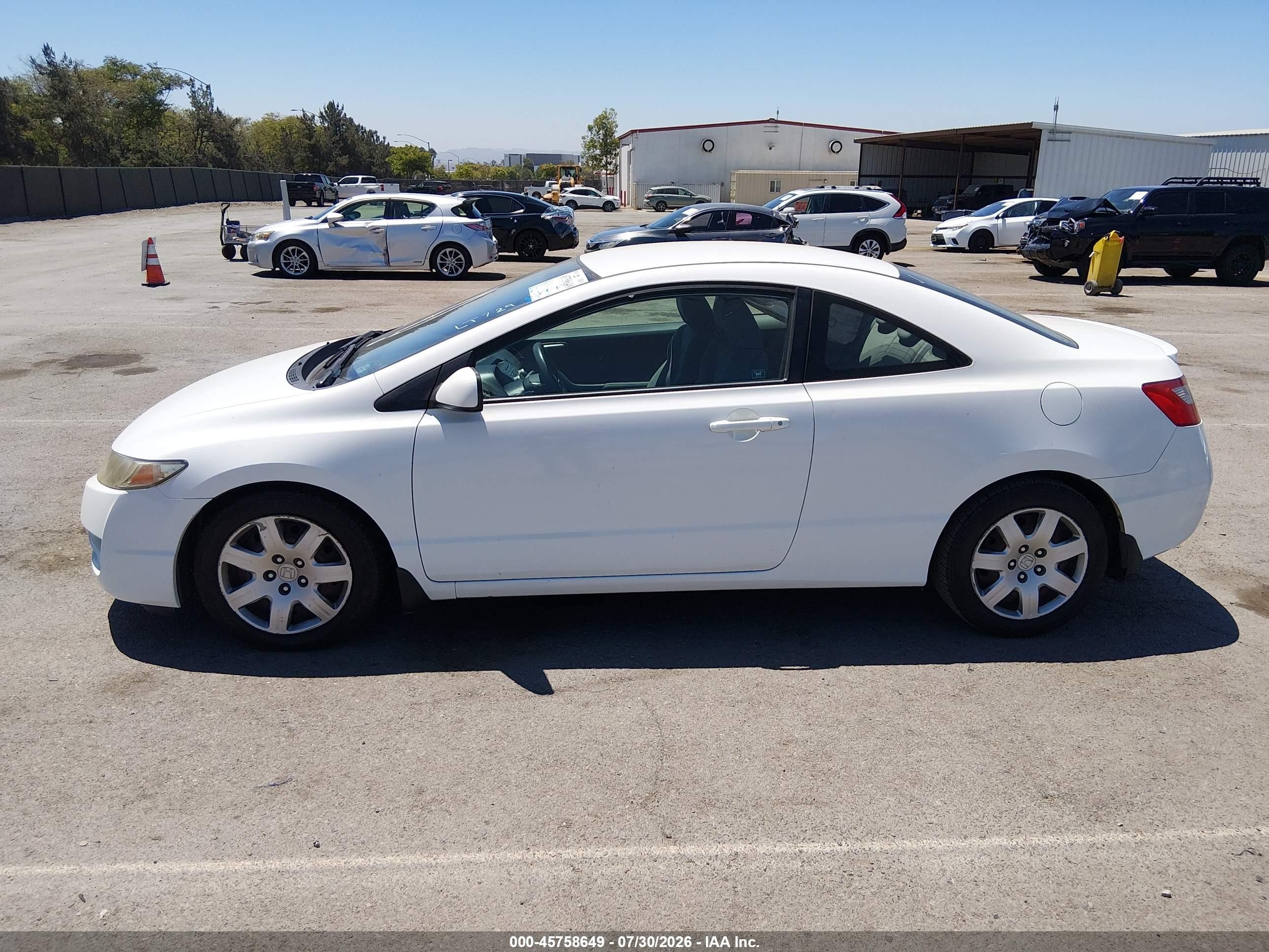 2011 Honda Civic Lx White vin: 2HGFG1B61BH504747