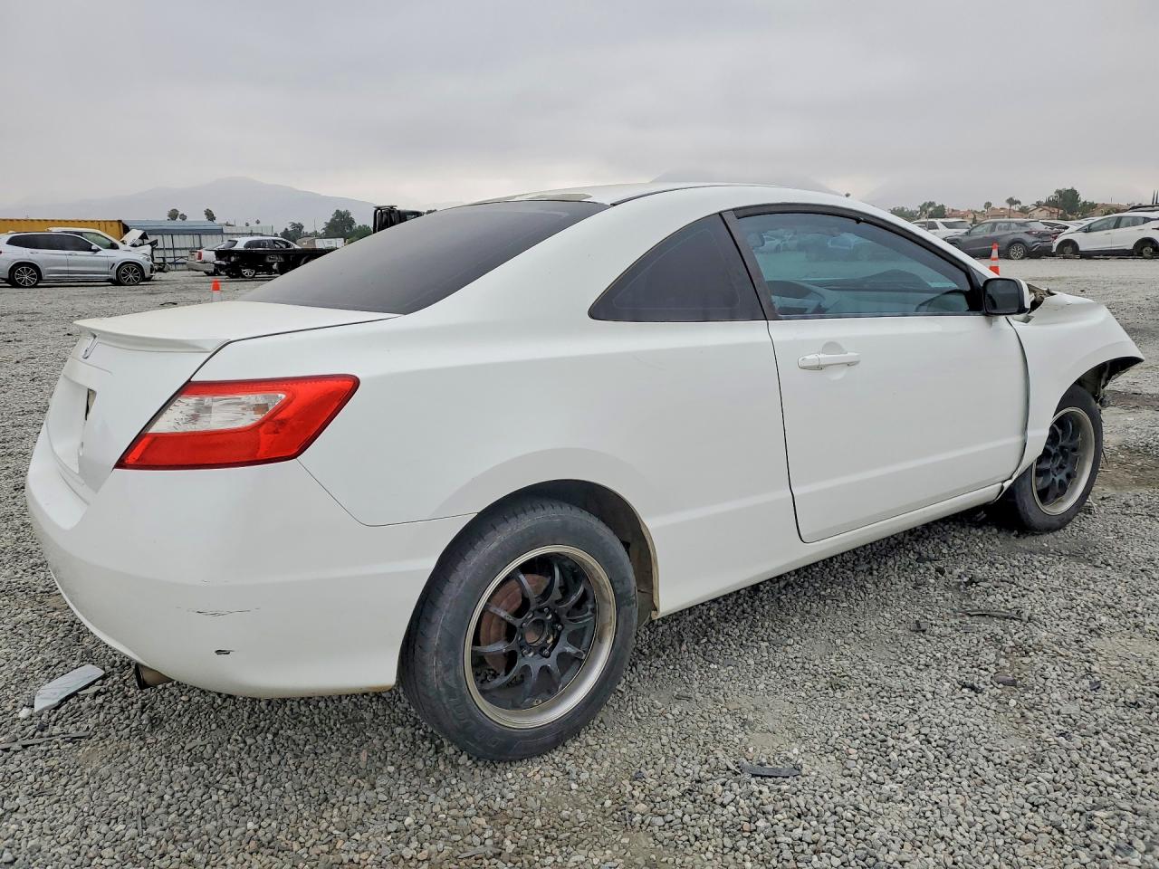 2011 Honda Civic Белый vin: 2HGFG1B61BH510063