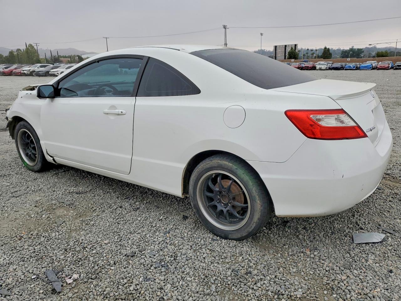 2011 Honda Civic Белый vin: 2HGFG1B61BH510063